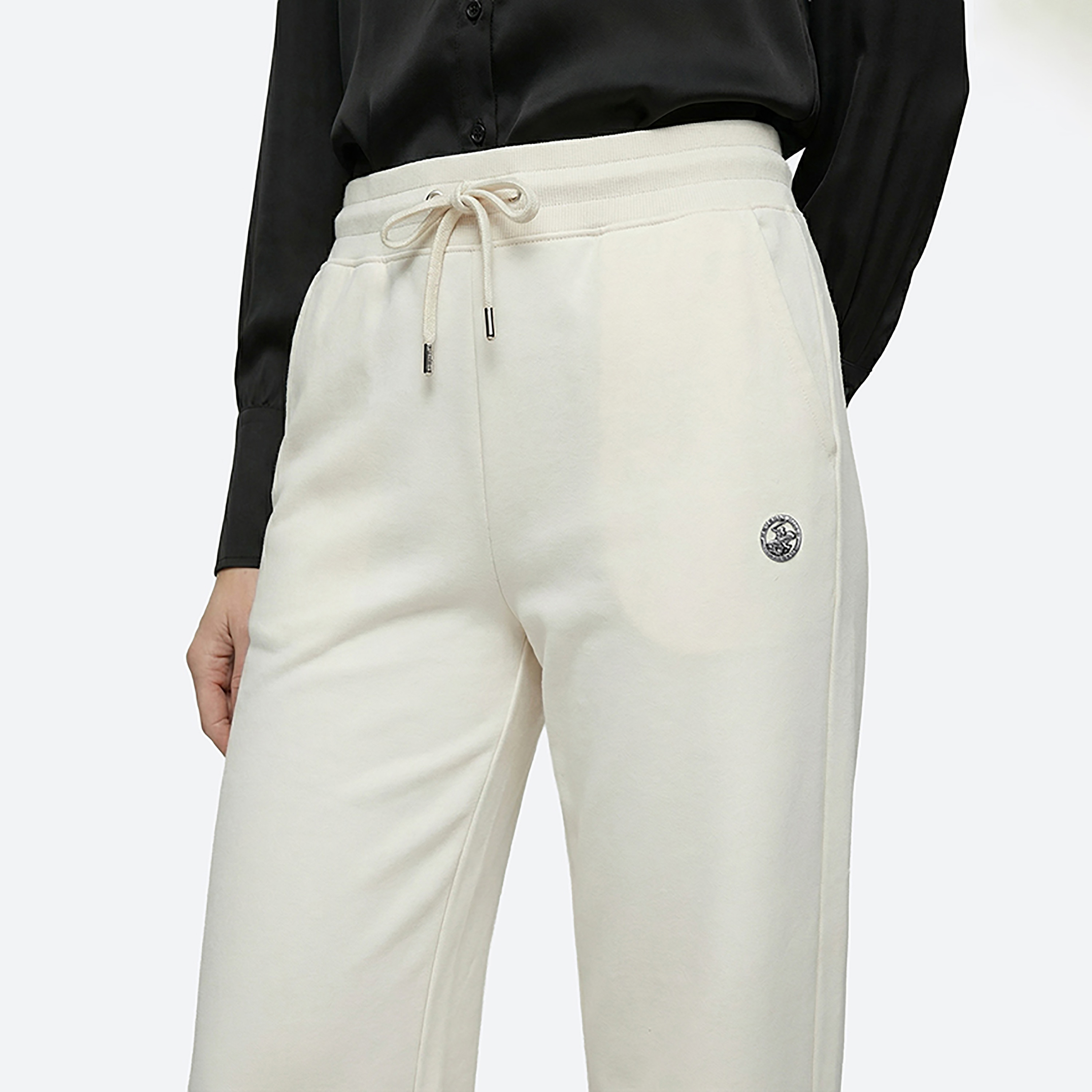 بنطلون نسائي سادة واسع الساق بخصر متوسط ورباط شد من بيفرلي هيلز بولو كلوب-women-clothing-bottoms-trousers-image-3