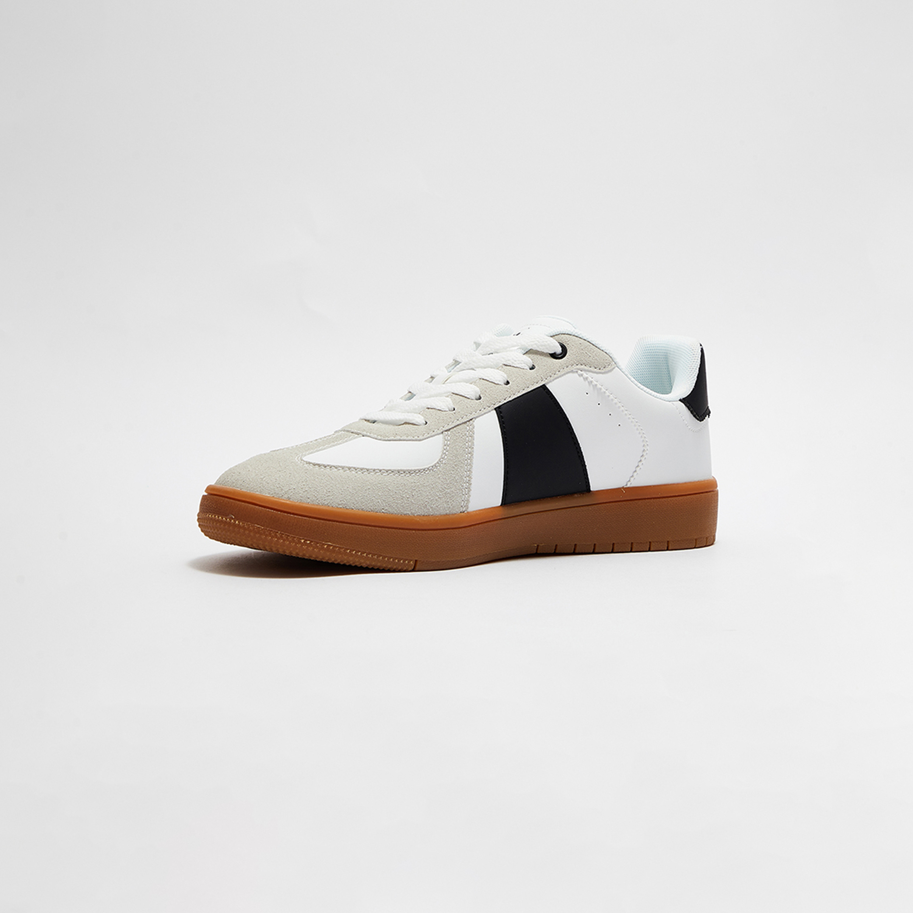 بيفرلي هيلز بولو كلوب- حذاء رياضي للرجال بكاحل منخفض وأربطة | BP LR23-126-men-shoes-sneakers-image-3