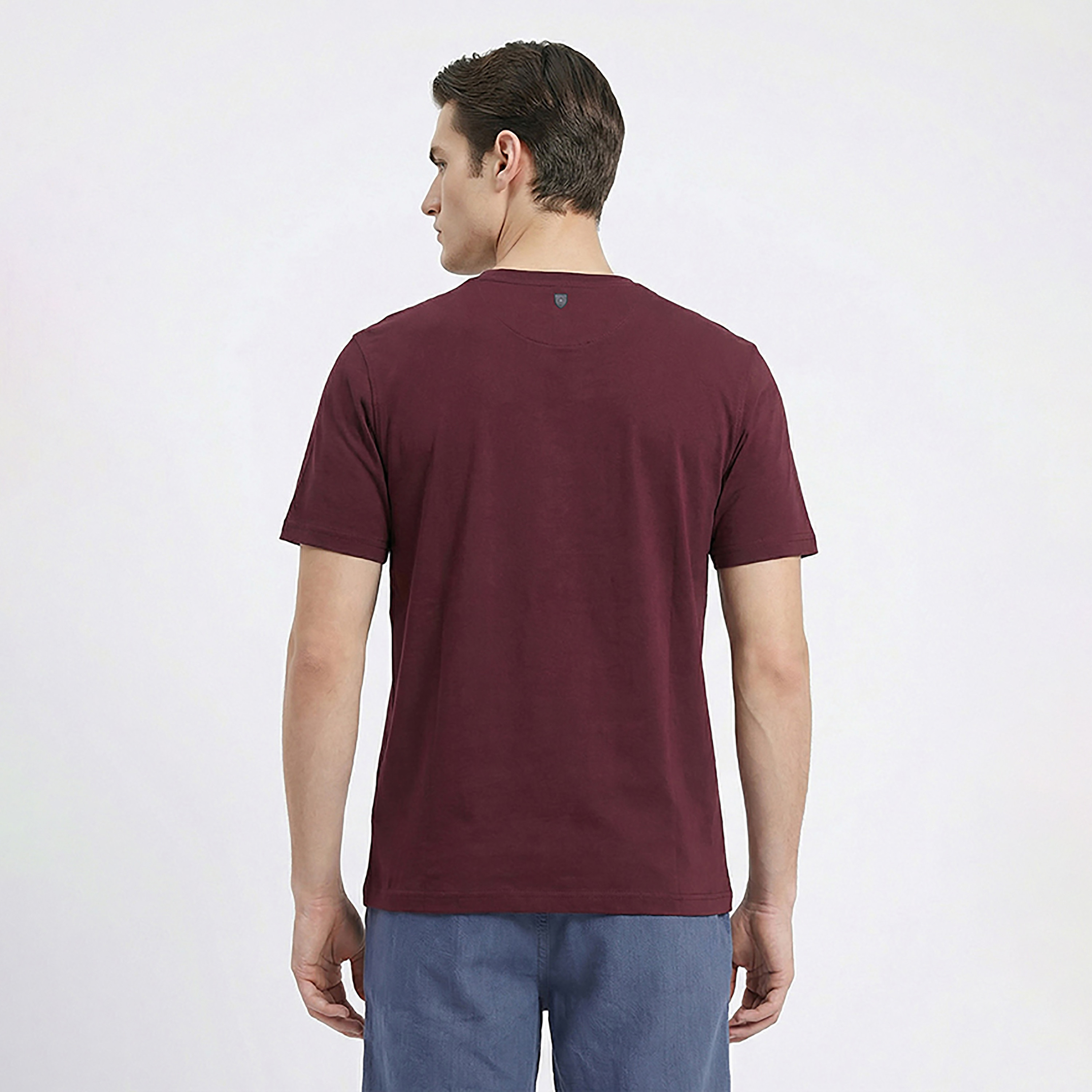 تيشيرت رجالي مطبوع بالشعار بياقة مستديرة وأكمام قصيرة من بيفرلي هيلز بولو كلوب-men-clothing-tshirtsandpolos-tshirts-image-4