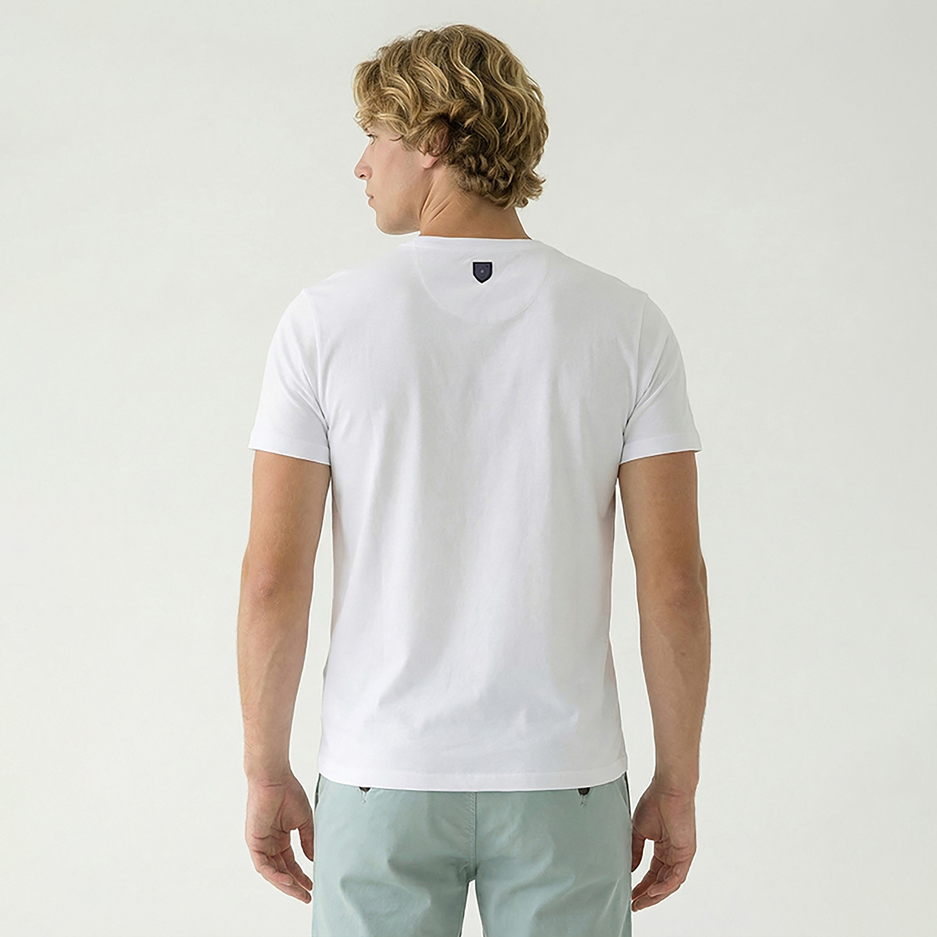 تيشيرت رجالي مطبوع بالشعار بياقة مستديرة وأكمام قصيرة من بيفرلي هيلز بولو كلوب-men-clothing-tshirtsandpolos-tshirts-image-12