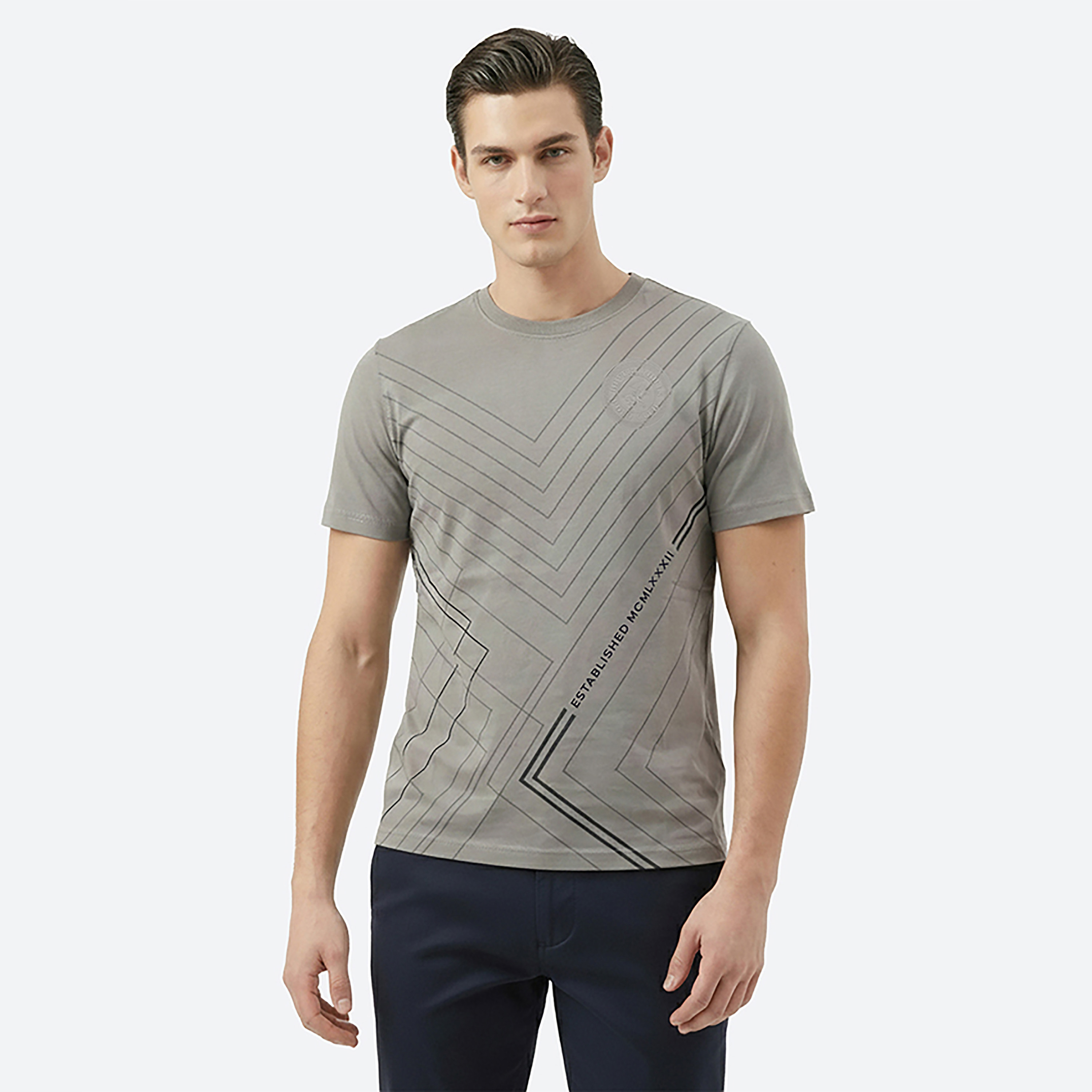 تيشيرت رجالي بأكمام قصيرة ورقبة مستديرة بطبعة هندسية من بيفرلي هيلز بولو كلوب-men-clothing-tshirtsandpolos-tshirts-image-1