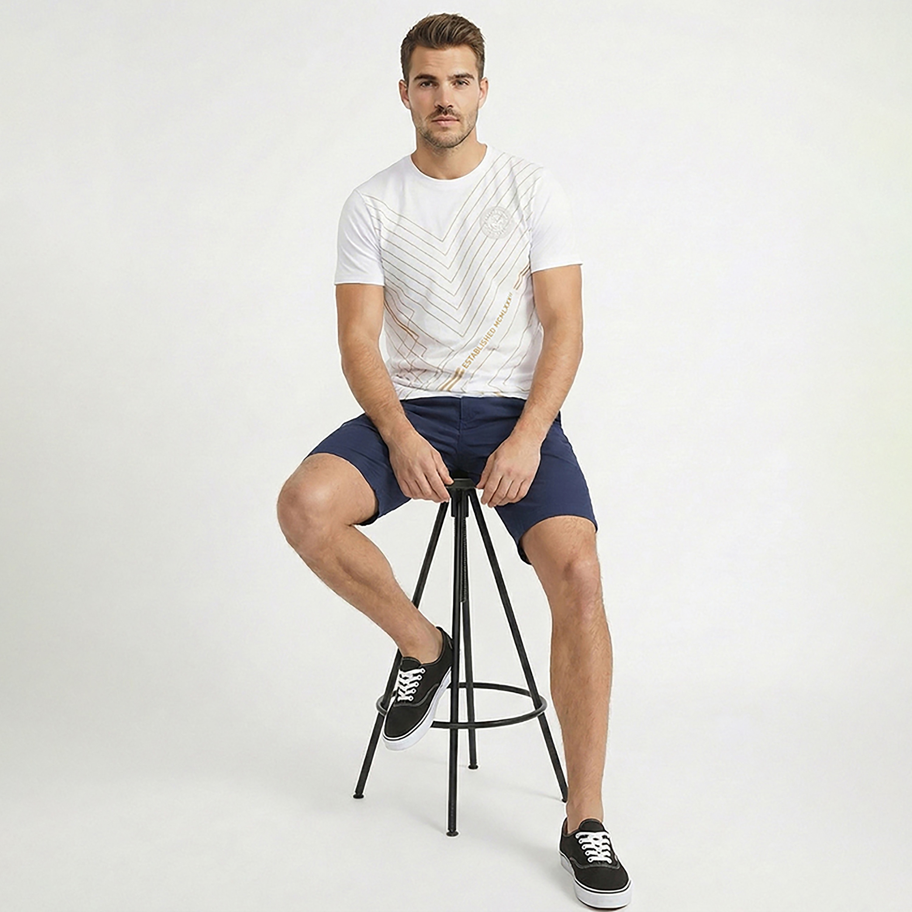 تيشيرت رجالي بأكمام قصيرة ورقبة مستديرة بطبعة هندسية من بيفرلي هيلز بولو كلوب-men-clothing-tshirtsandpolos-tshirts-image-10