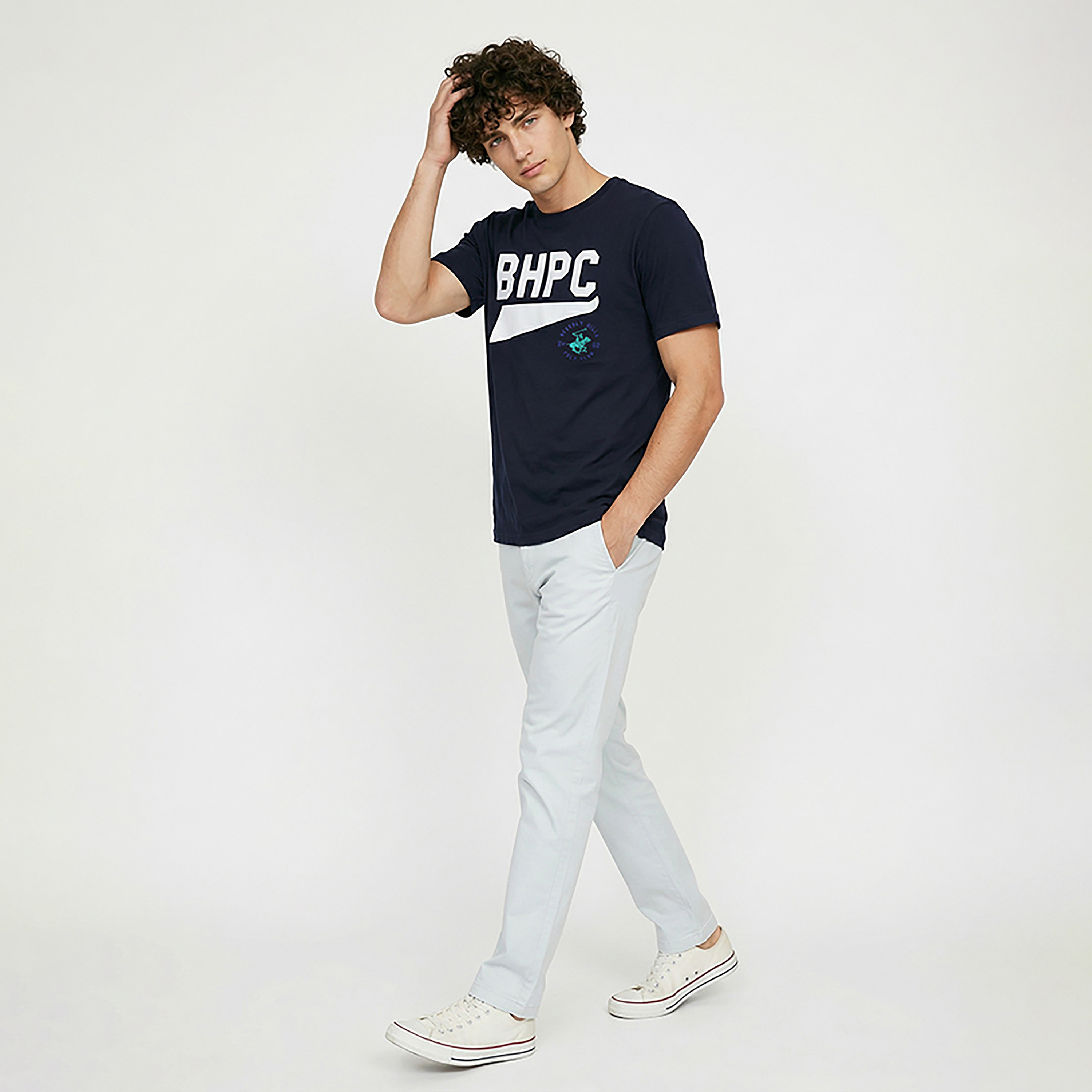 تيشيرت رجالي مطبوع بالشعار بياقة مستديرة وأكمام قصيرة من بيفرلي هيلز بولو كلوب-men-clothing-tshirtsandpolos-tshirts-image-3