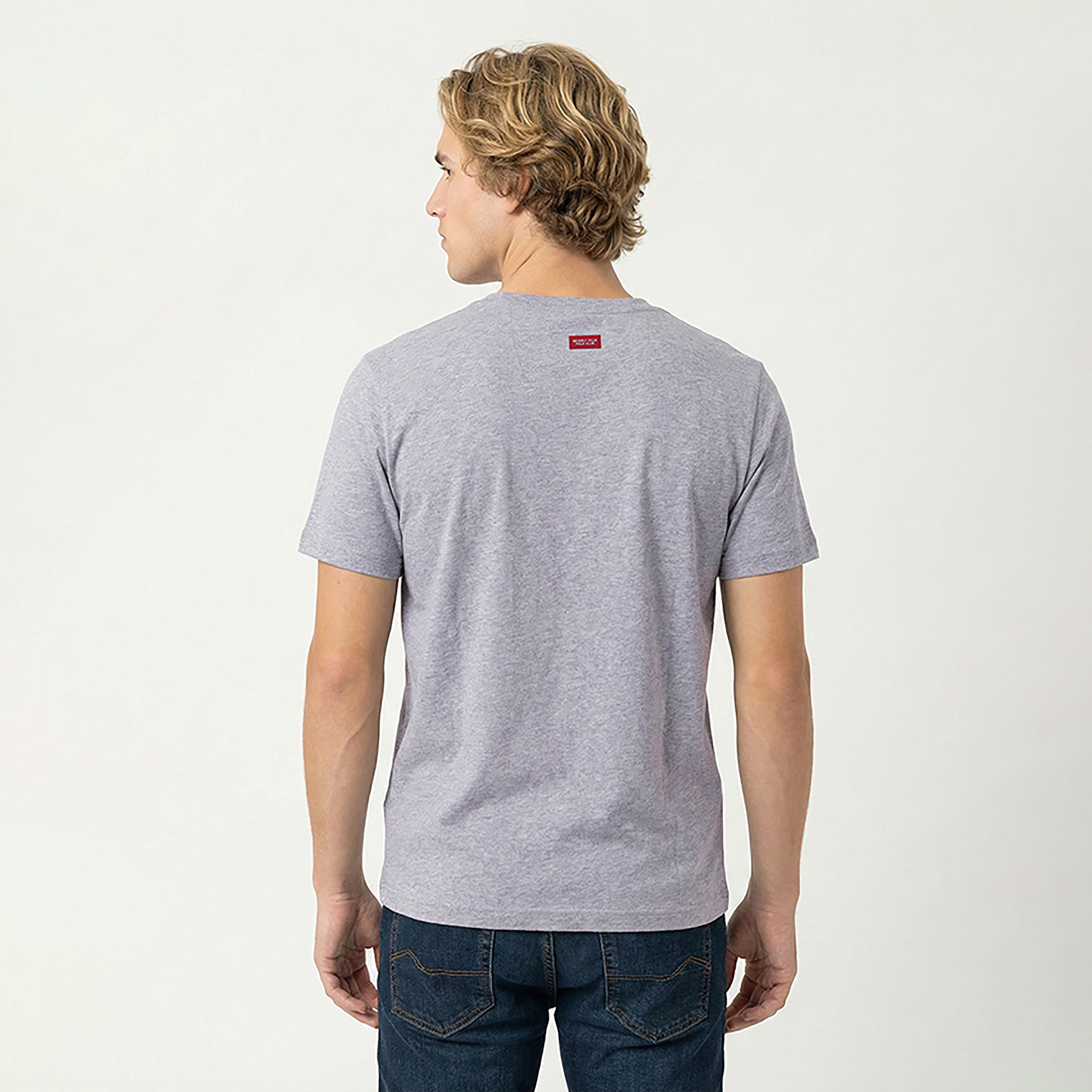 تي شيرت رجالي بأكمام قصيرة وياقة دائرية ومطبوع من بيفرلي هيلز بولو كلوب-men-clothing-tshirtsandpolos-tshirts-image-4