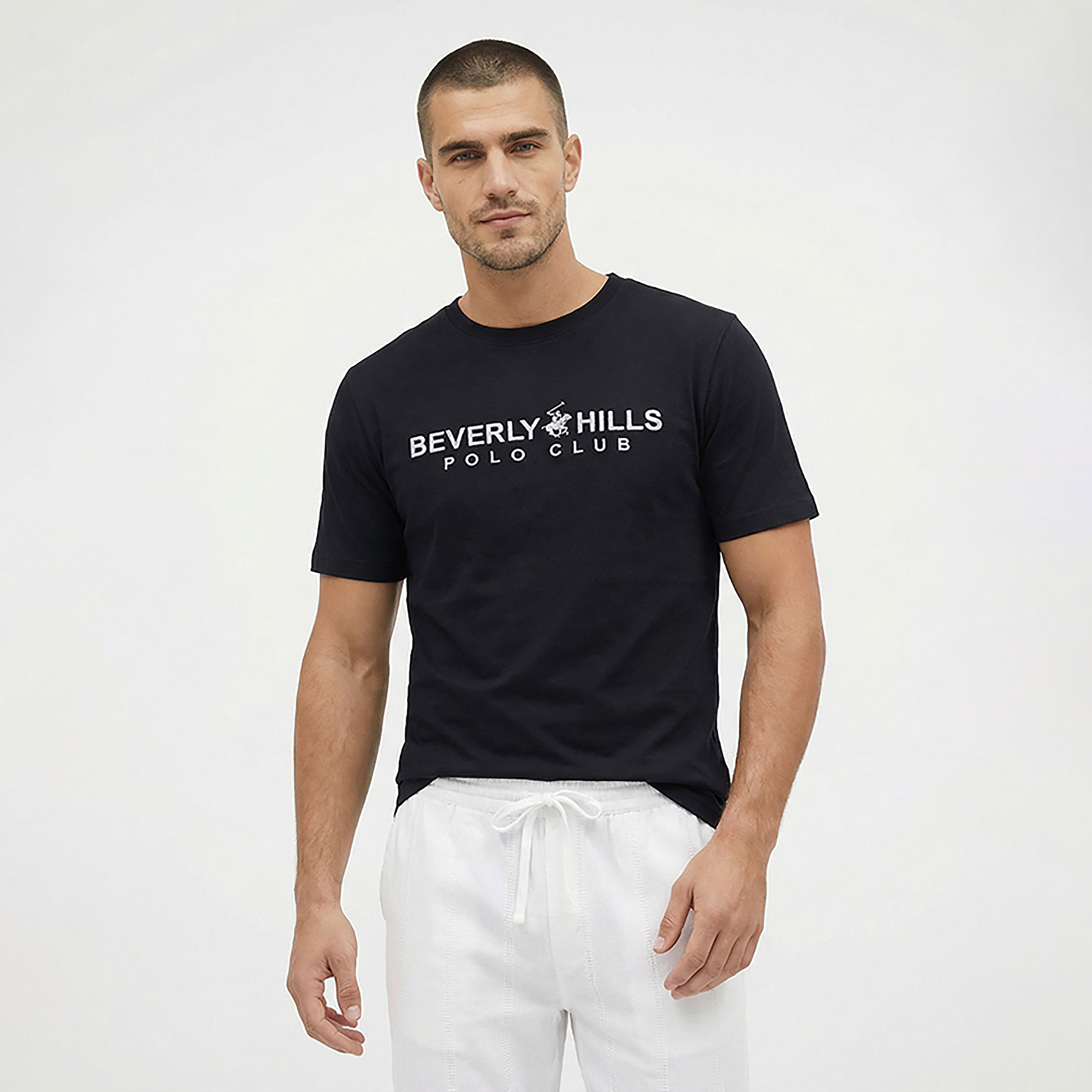 تي شيرت رجالي بياقة دائرية وأكمام قصيرة وشعار مطرز من بيفرلي هيلز بولو كلوب-men-clothing-tshirtsandpolos-tshirts-image-1