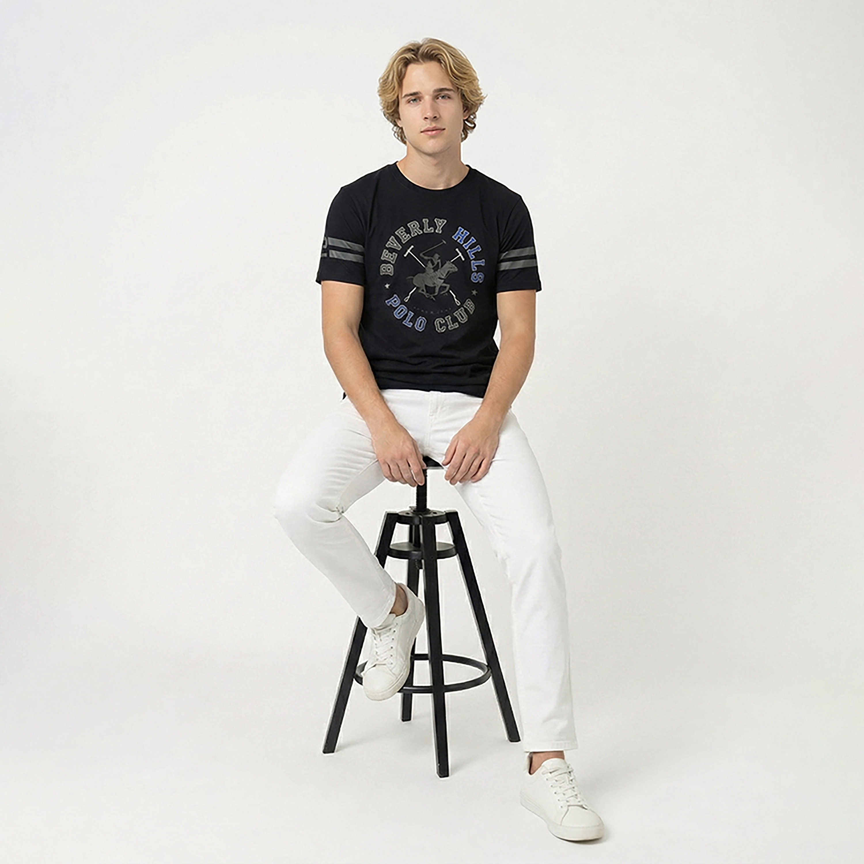 تيشيرت رجالي مطبوع بالشعار بياقة مستديرة وأكمام قصيرة من بيفرلي هيلز بولو كلوب-men-clothing-tshirtsandpolos-tshirts-image-2