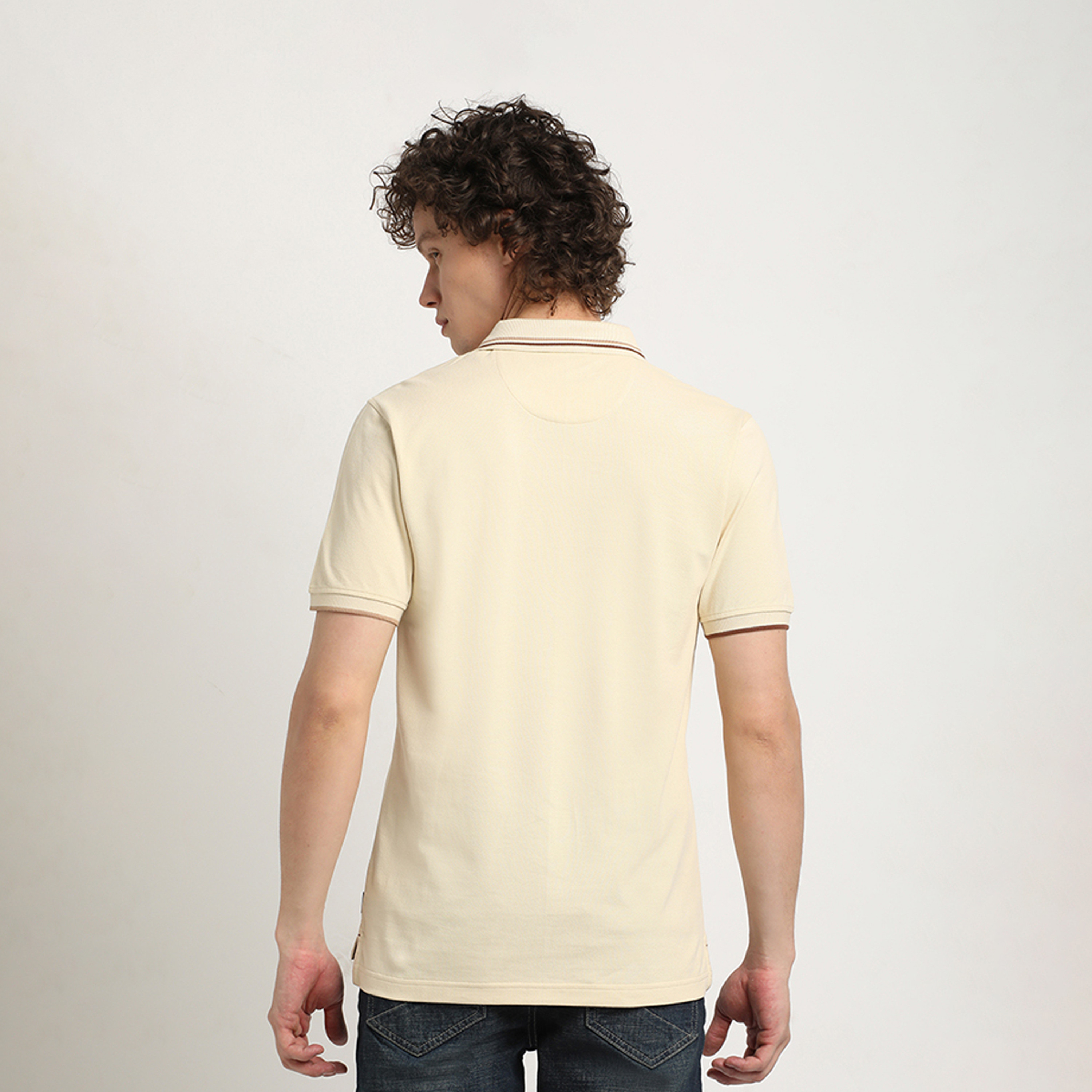 بيفرلي هيلز بولو كلوب-  قميص بولو رجالي سادة بأكمام قصيرة وياقة-men-clothing-tshirtsandpolos-tshirts-image-3