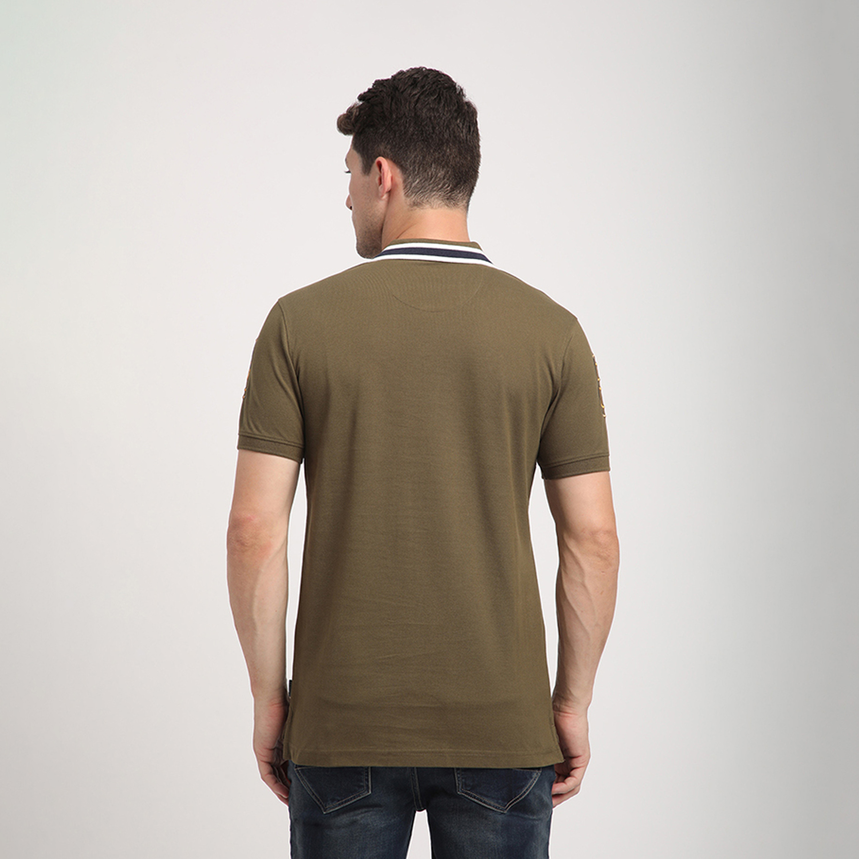 بيفرلي هيلز بولو كلوب-  تي شيرت بولو بأكمام قصيرة وياقة وشعار مطرز-men-clothing-tshirtsandpolos-polos-image-4