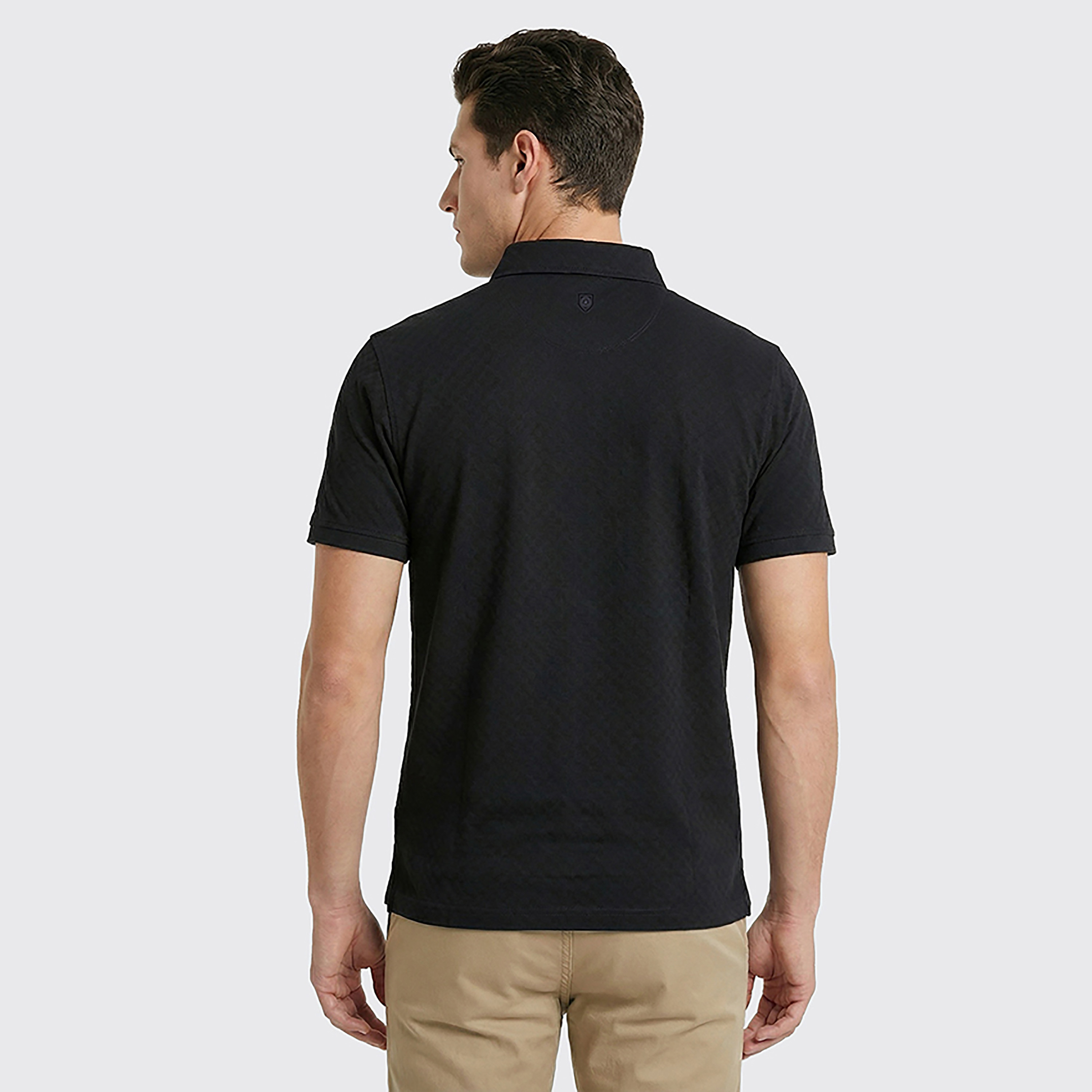 قميص رجالي بأكمام قصيرة وياقة كلاسيكية وقماش بارز من بيفرلي هيلز بولو كلوب-men-clothing-shirts-image-4