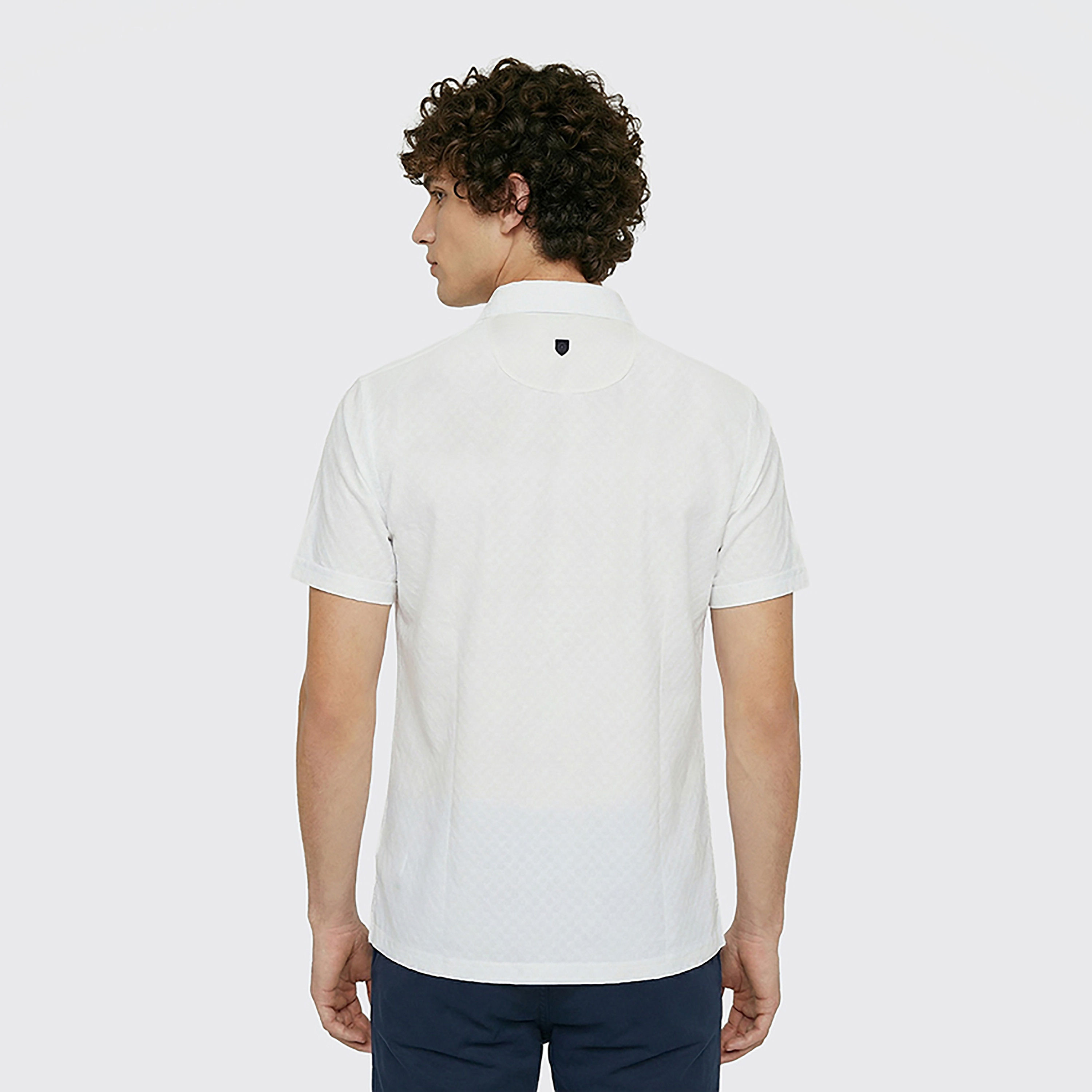 قميص رجالي بأكمام قصيرة وياقة كلاسيكية وقماش بارز من بيفرلي هيلز بولو كلوب-men-clothing-shirts-image-12
