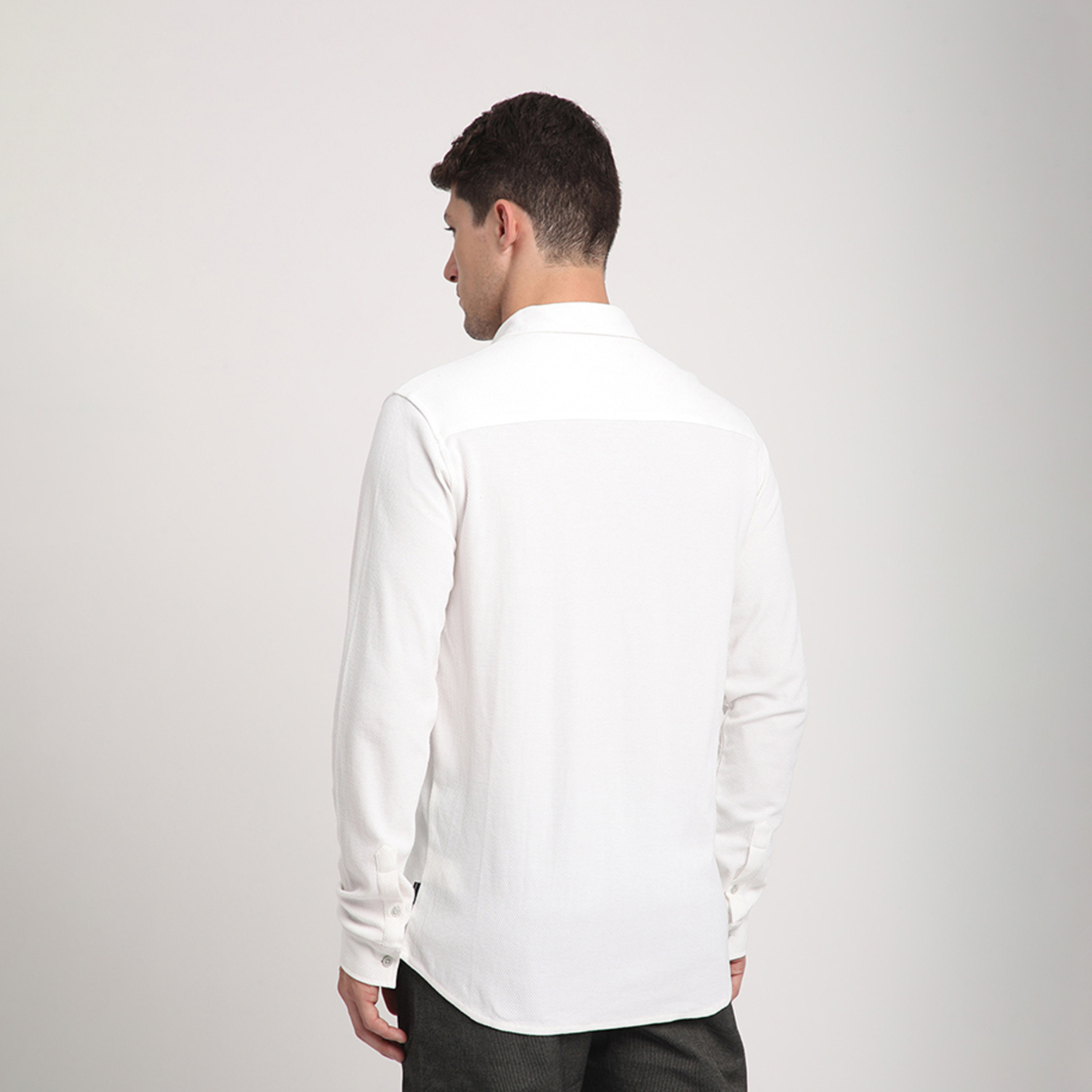 بيفرلي هيلز بولو كلوب-  تي شيرت بأكمام طويلة وياقة وشعار بقصّة عادية-men-clothing-shirts-image-8