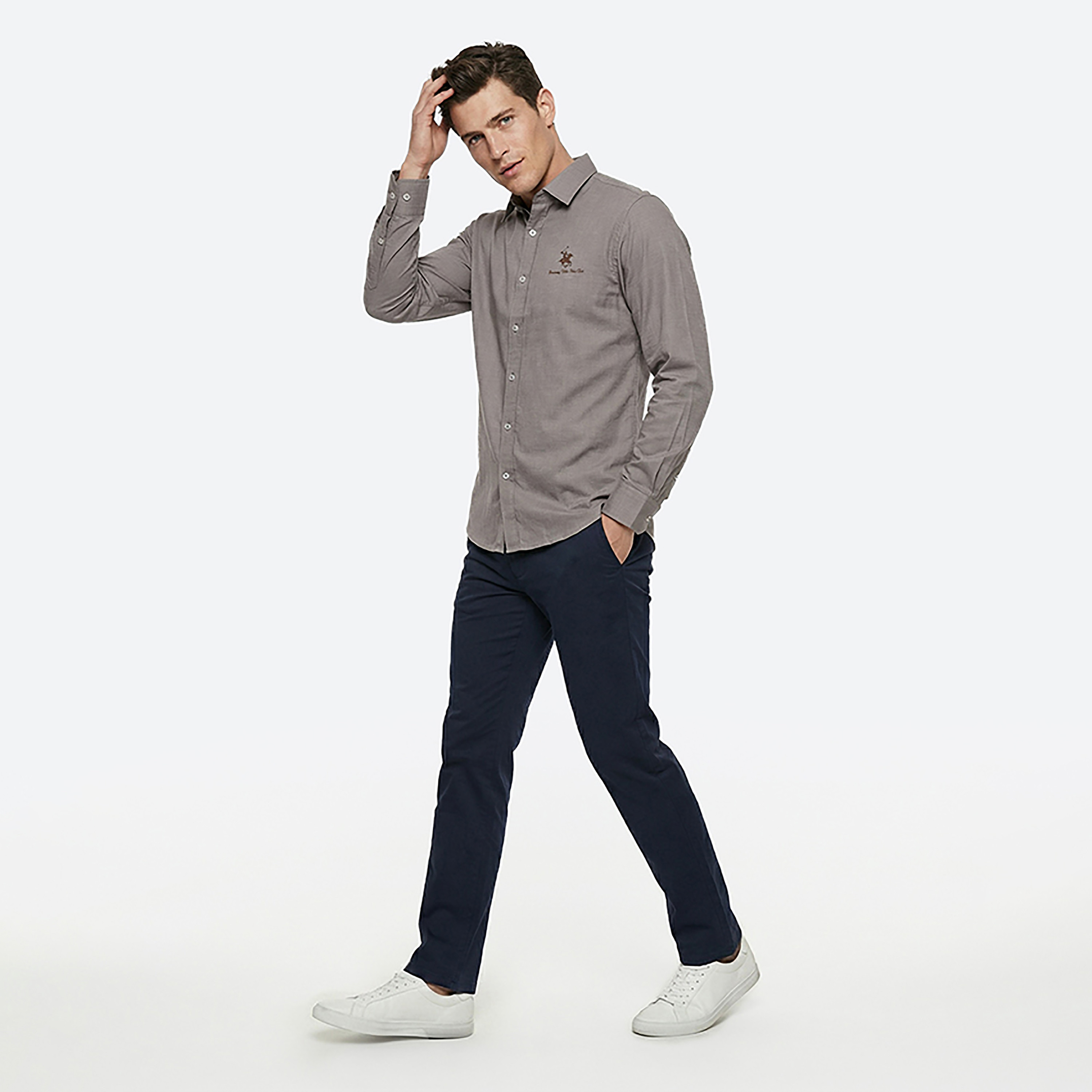 قميص رجالي بقصّة عادية سادة وأزرار وأكمام طويلة من بيفرلي هيلز بولو كلوب-men-clothing-shirts-image-7