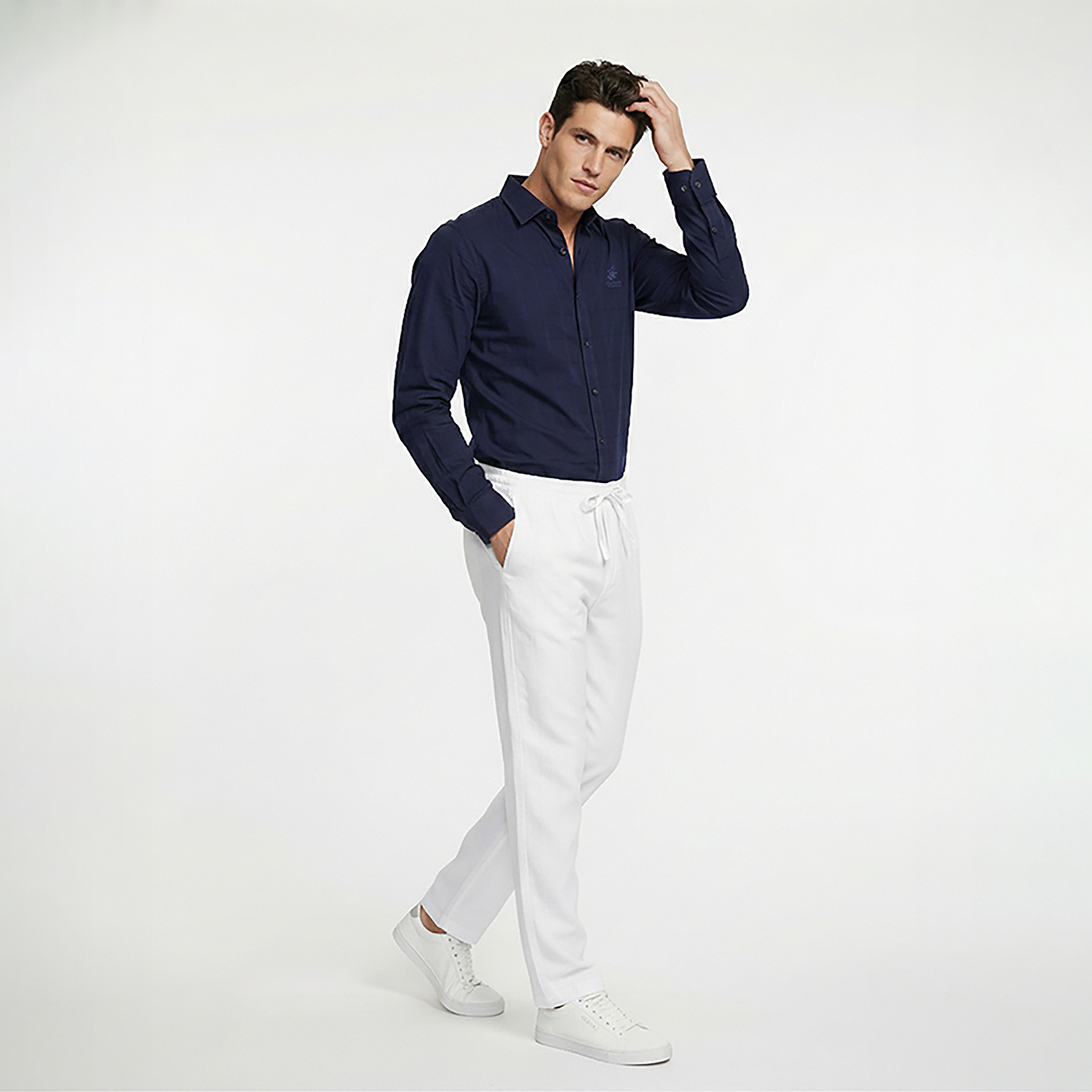 قميص رجالي بقصة عادية وياقة سادة وأكمام طويلة من بيفرلي هيلز بولو كلوب-men-clothing-shirts-image-3