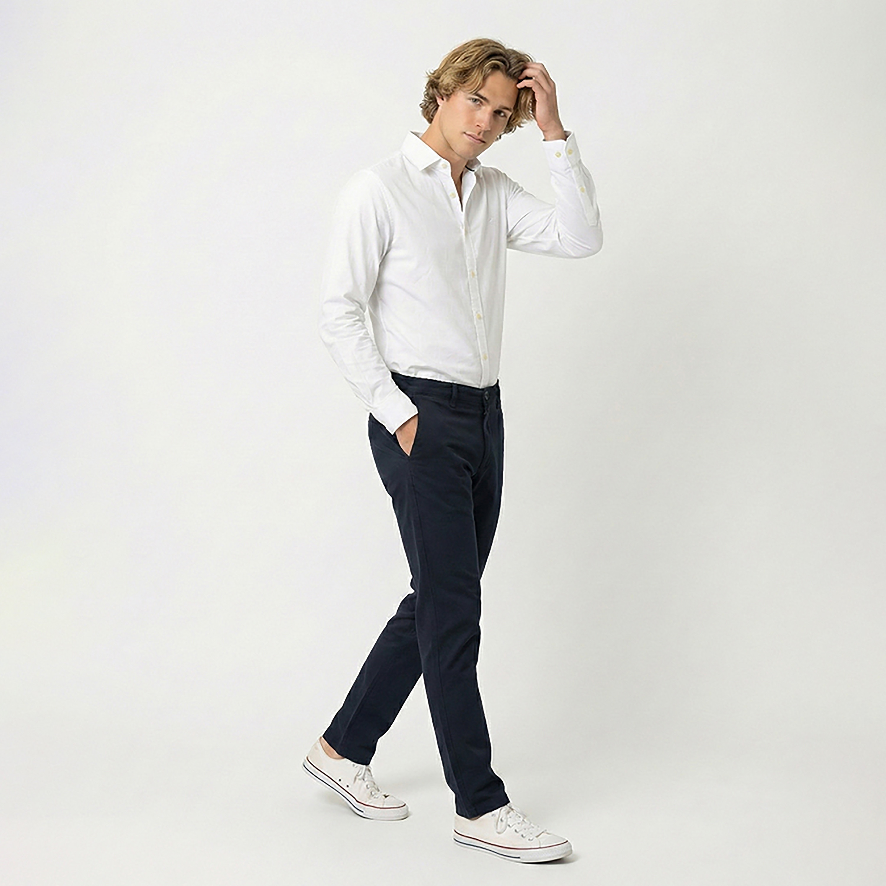 قميص رجالي بقصة عادية وياقة سادة وأكمام طويلة من بيفرلي هيلز بولو كلوب-men-clothing-shirts-image-7