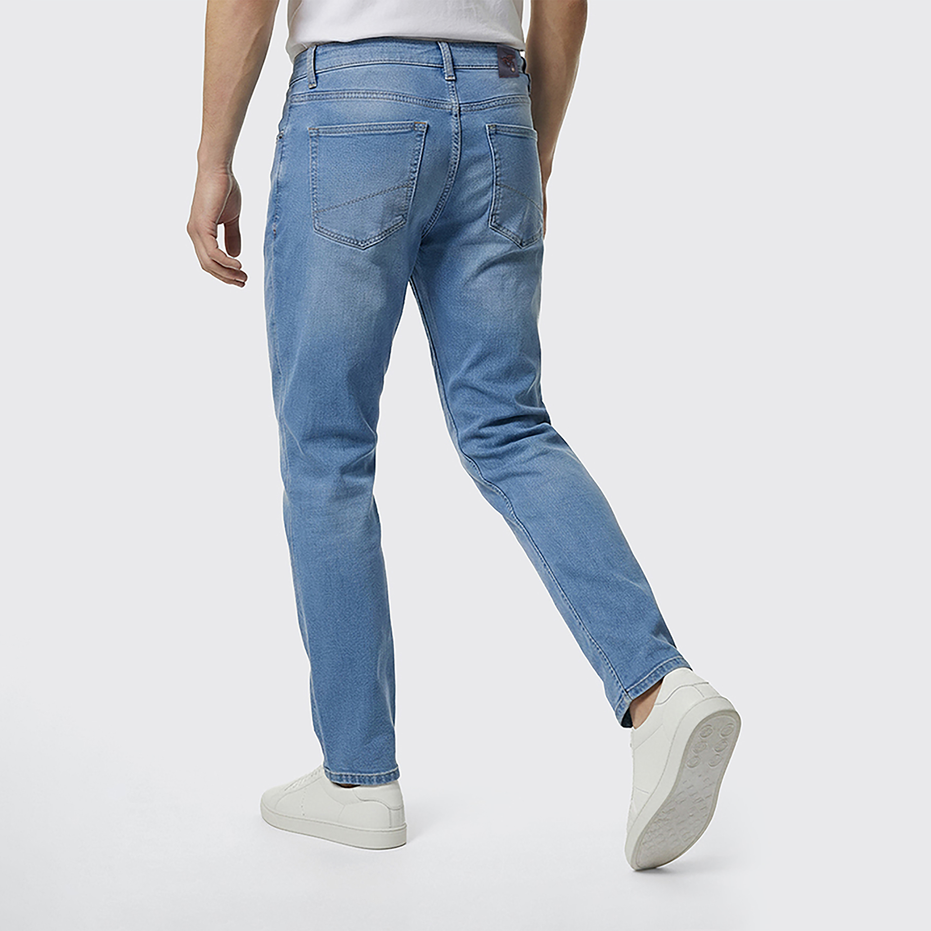 Beverly Hills Polo Club Slim Fit Light Washed Mid Rise Men's Jeans-men-clothing-bottoms-jeans-image-4