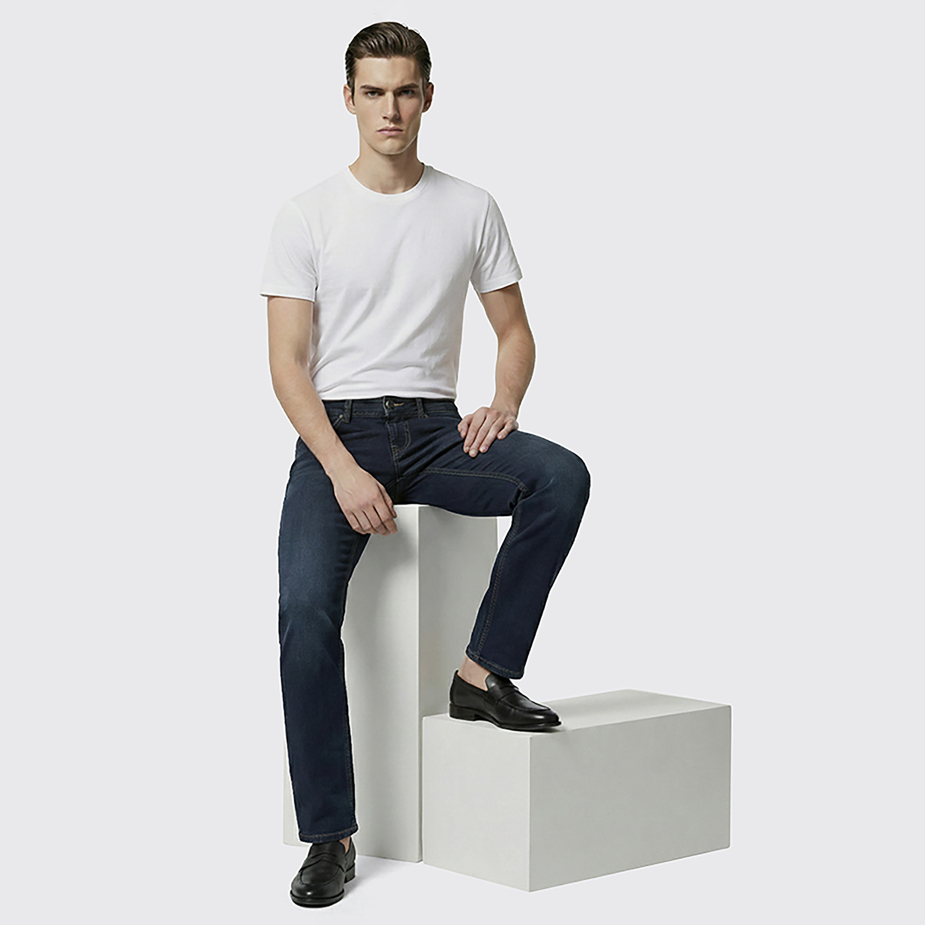 Beverly Hills Polo Club Slim Fit Washed Mid Rise Men's Jeans-men-clothing-bottoms-jeans-image-2