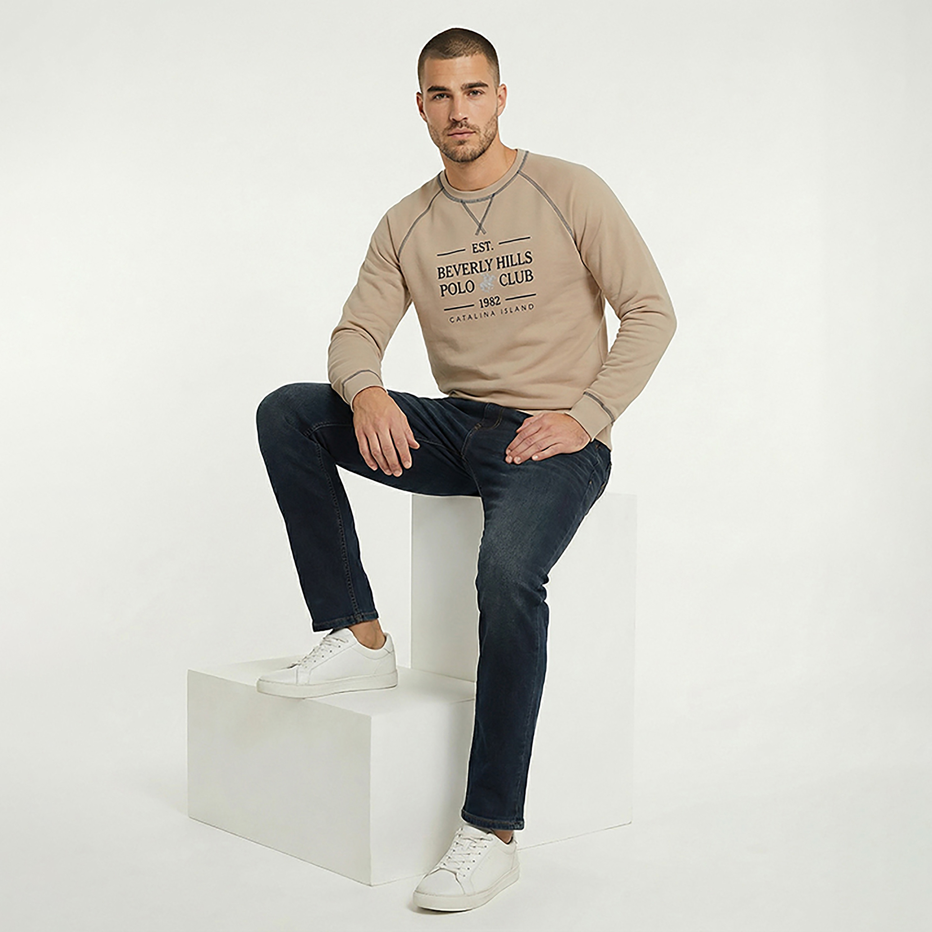 سويت شيرت رجالي مطبوع بياقة دائرية وأكمام طويلة من بيفرلي هيلز بولو كلوب-men-winterwear-hoodiesandsweatshirts-image-6