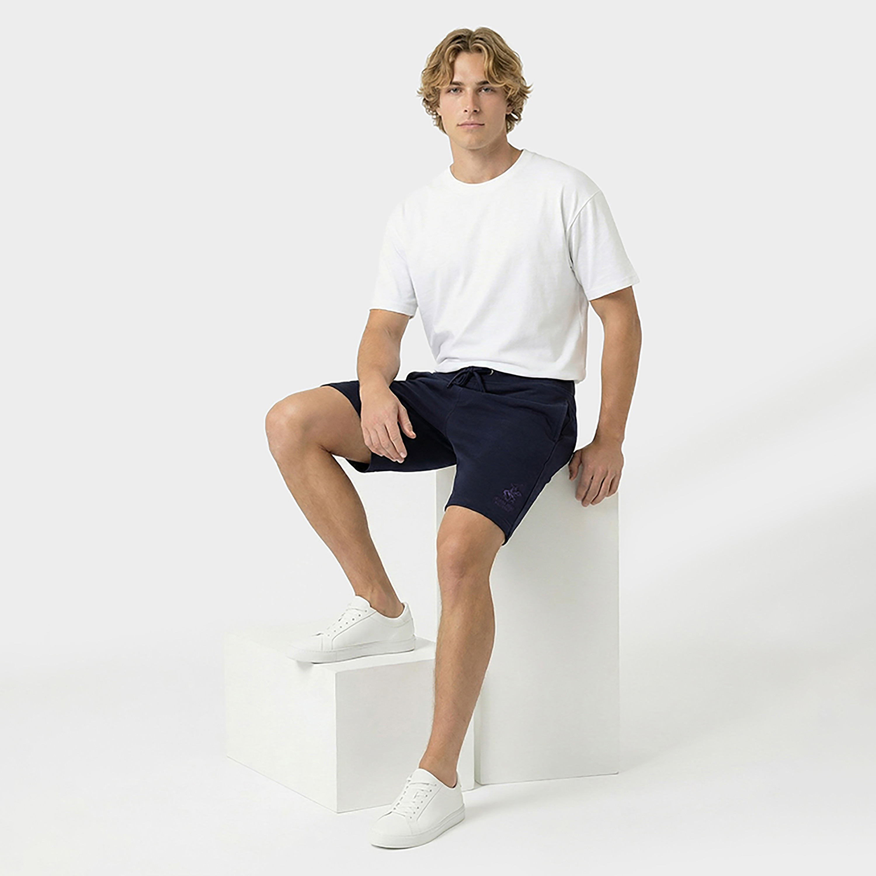 شورت رجالي سادة بخصر متوسط ورباط شد من بيفرلي هيلز بولو كلوب-men-clothing-bottoms-shorts-image-2