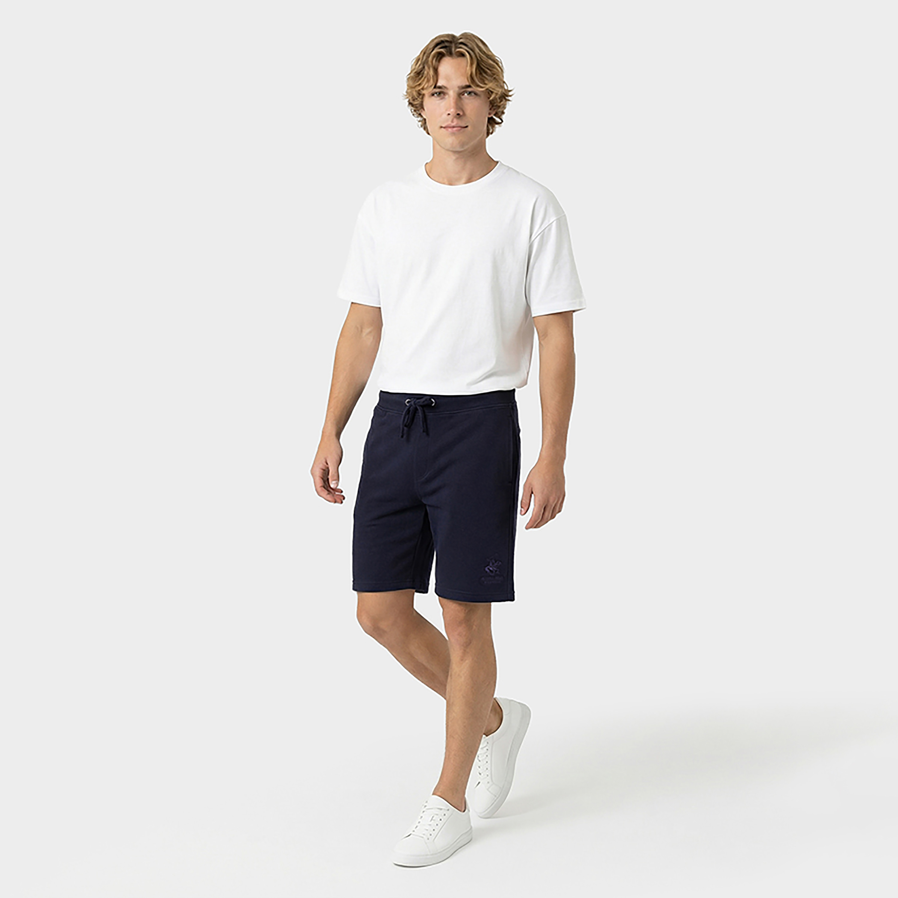 شورت رجالي سادة بخصر متوسط ورباط شد من بيفرلي هيلز بولو كلوب-men-clothing-bottoms-shorts-image-3