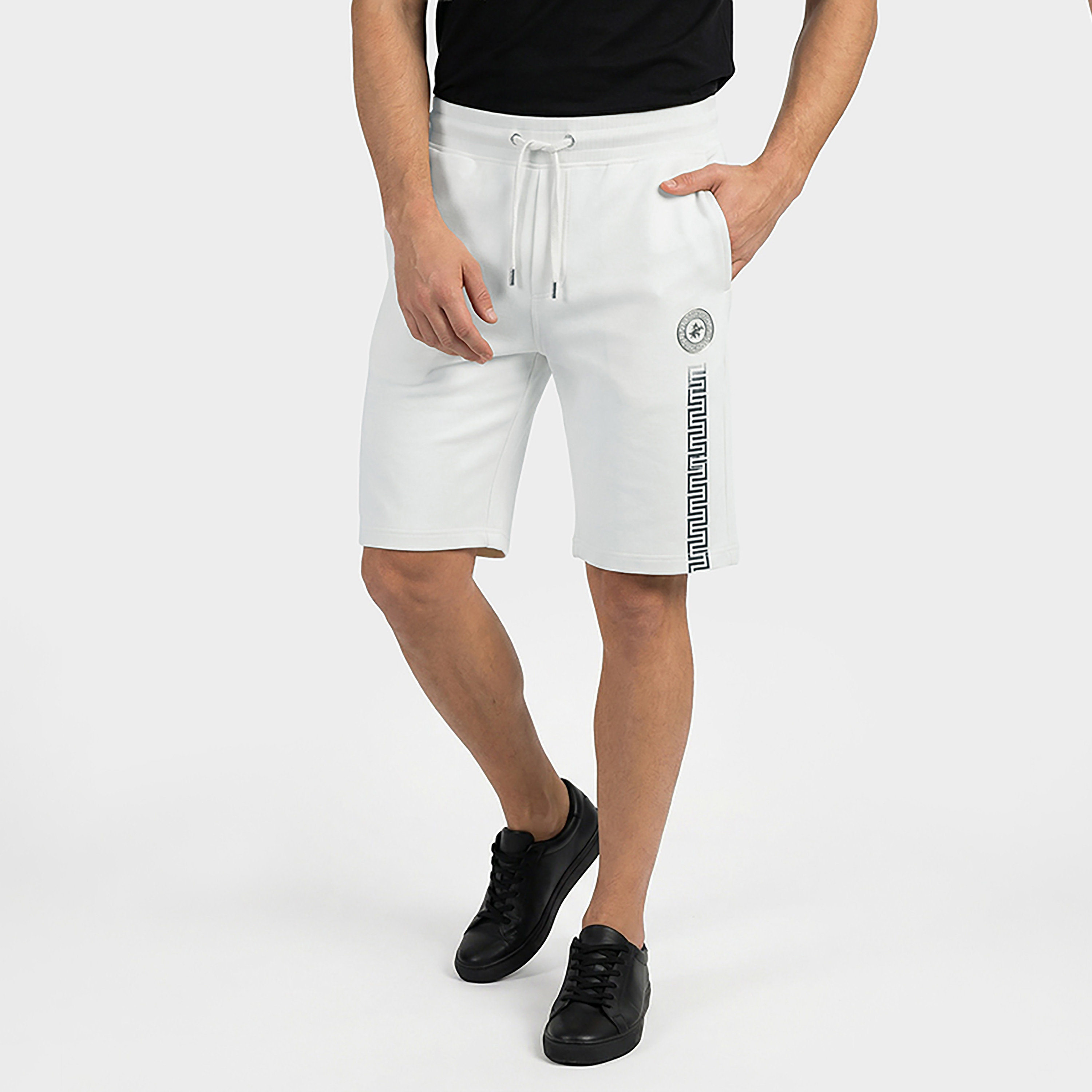 شورت رجالي سادة بخصر متوسط ورباط شد من بيفرلي هيلز بولو كلوب-men-clothing-bottoms-shorts-image-1