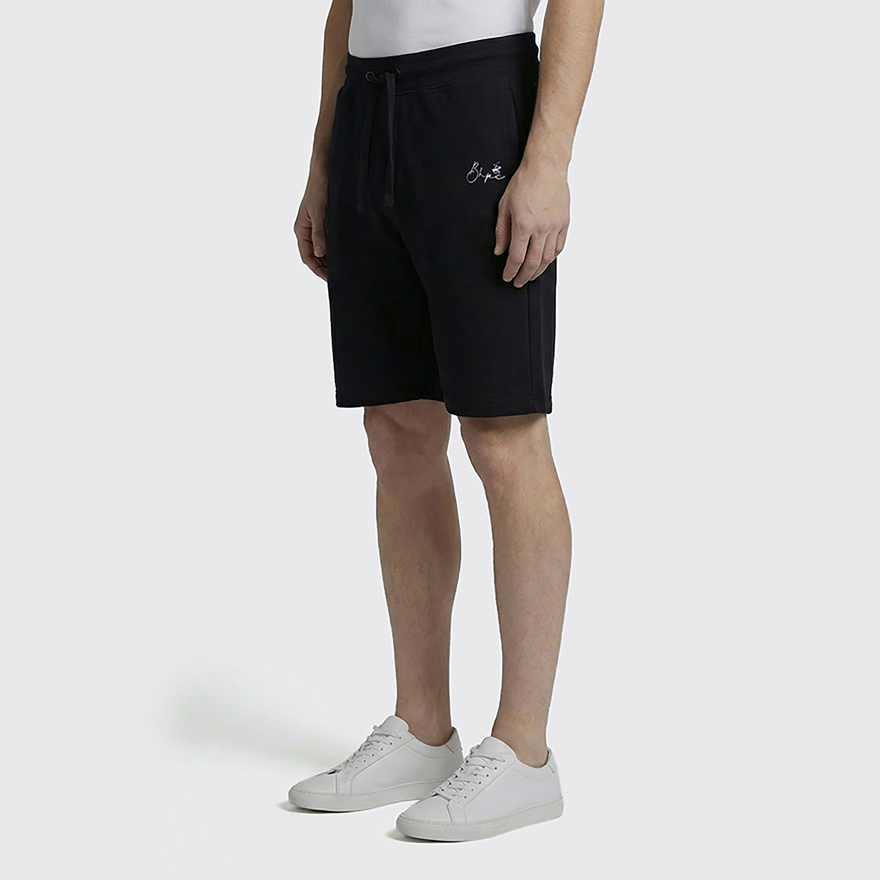 شورت رجالي سادة بخصر متوسط ورباط شد من بيفرلي هيلز بولو كلوب-men-clothing-bottoms-shorts-image-8