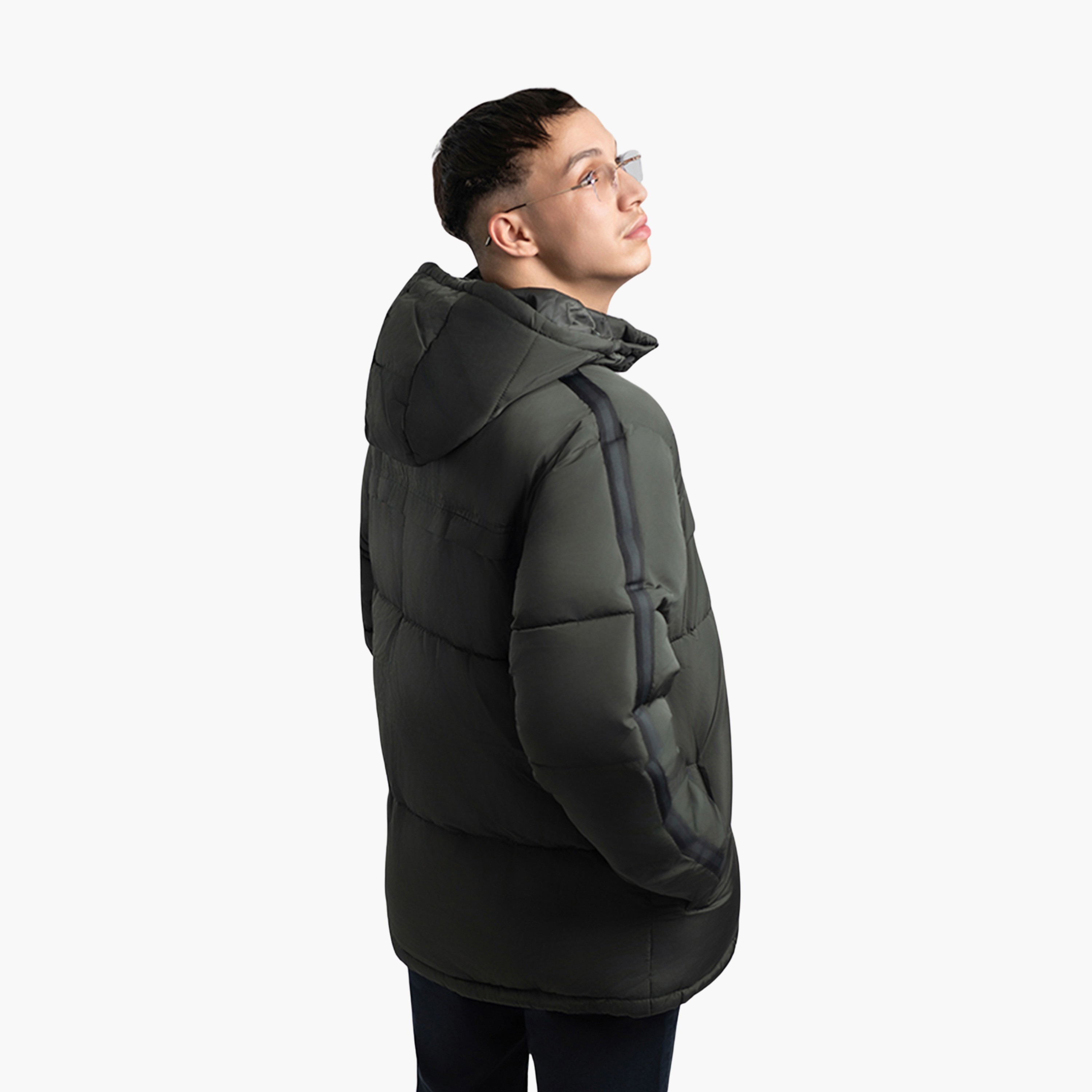 بيفرلي هيلز بولو كلوب- سترة منفوخة بياقة وغطاء رأس وأكمام طويلة سادة-men-clothing-jacketsandblazers-jackets-image-4
