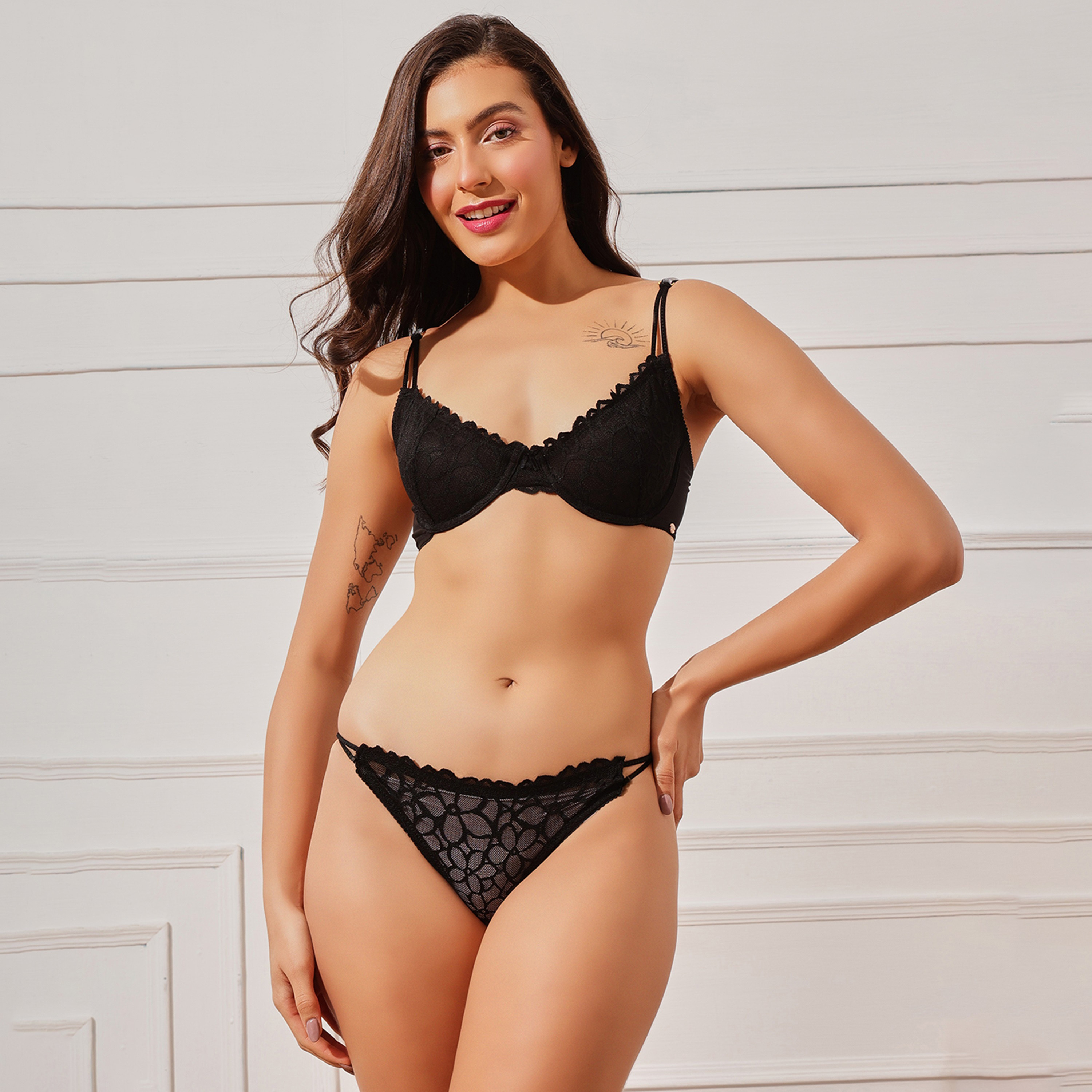طقم حمالة صدر وسروال داخلي بكيني دانتيل بسلك سفلي وبدون حشوة للنساء من كلوفيا-women-clothing-lingerie-lingeriesets-image-1