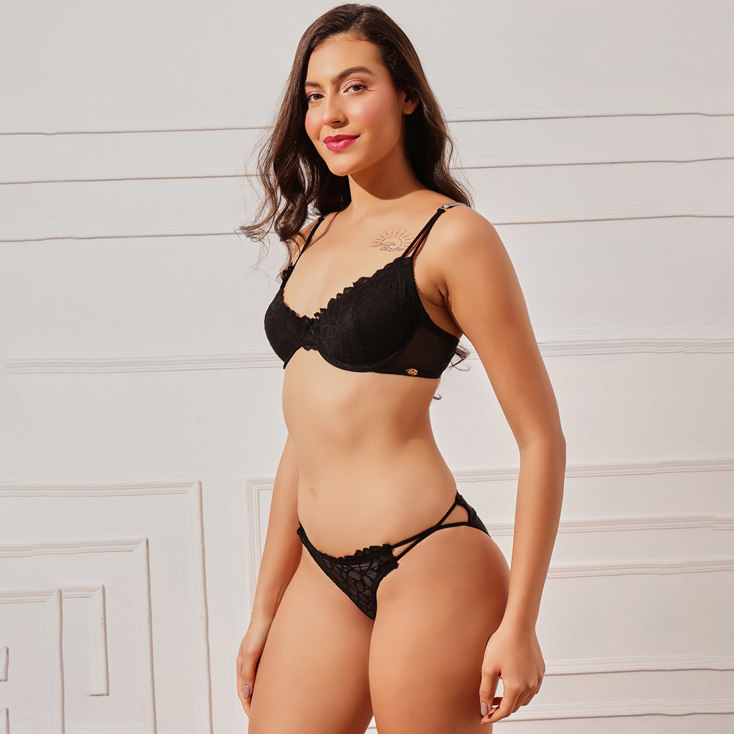 طقم حمالة صدر وسروال داخلي بكيني دانتيل بسلك سفلي وبدون حشوة للنساء من كلوفيا-women-clothing-lingerie-lingeriesets-image-2