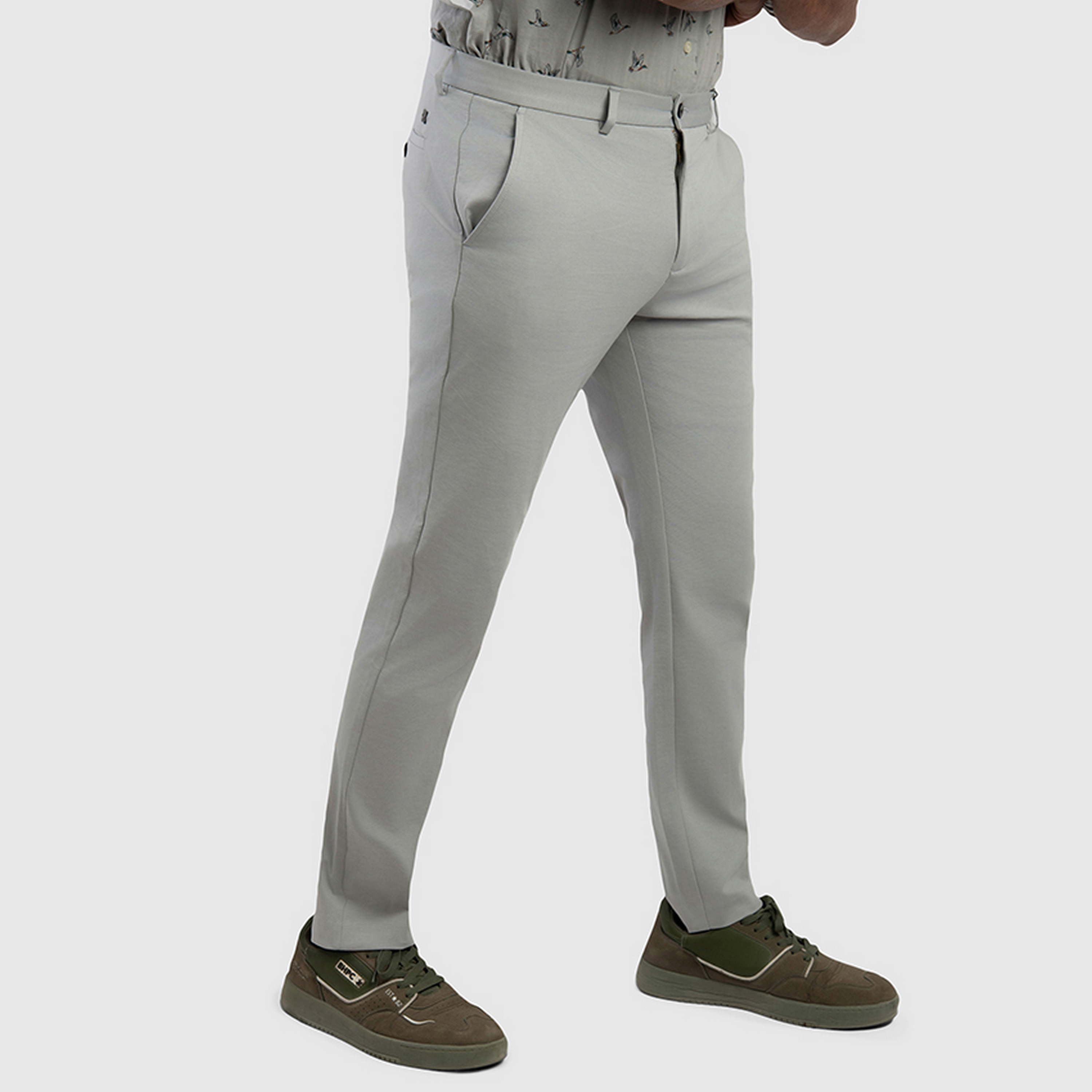 بنطال تشينو رجالي بقصة ضيقة وخصر متوسط من بيفرلي هيلز بولو كلوب-men-clothing-bottoms-trousersandchinos-chinos-image-6