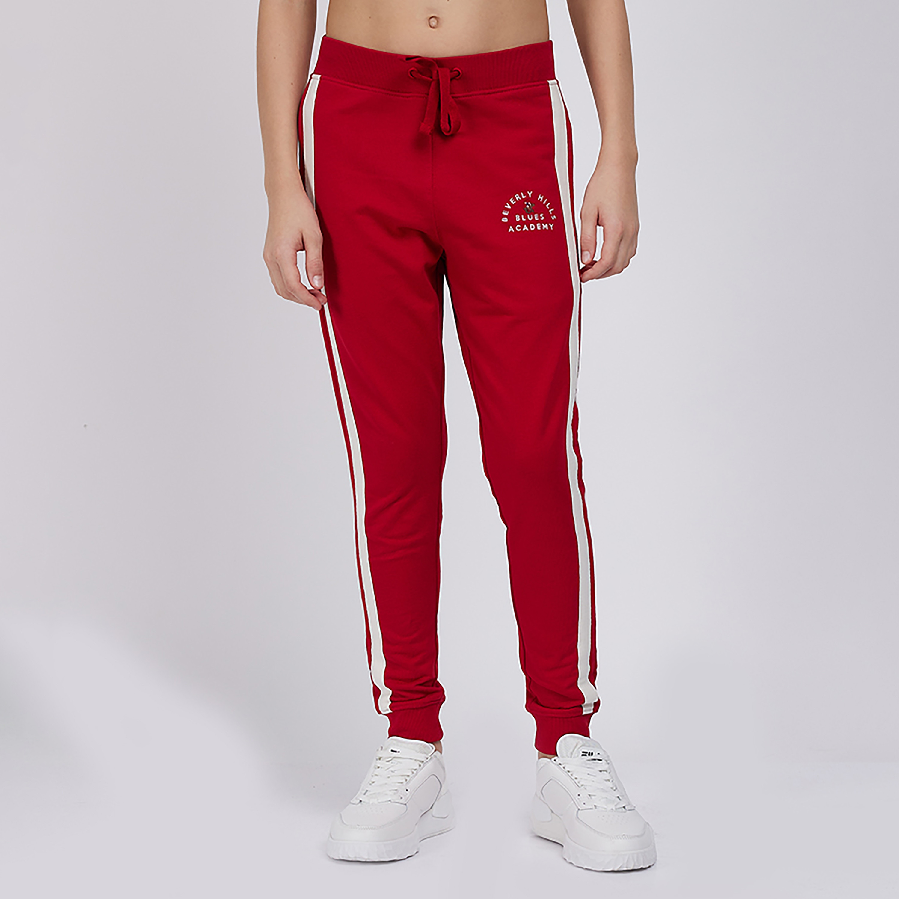 بنطال ركض بشعار مطرز من الجانب من بيفرلي هيلز بولو كلوب-boys-clothing-bottoms-joggersandtrackpants-image-1