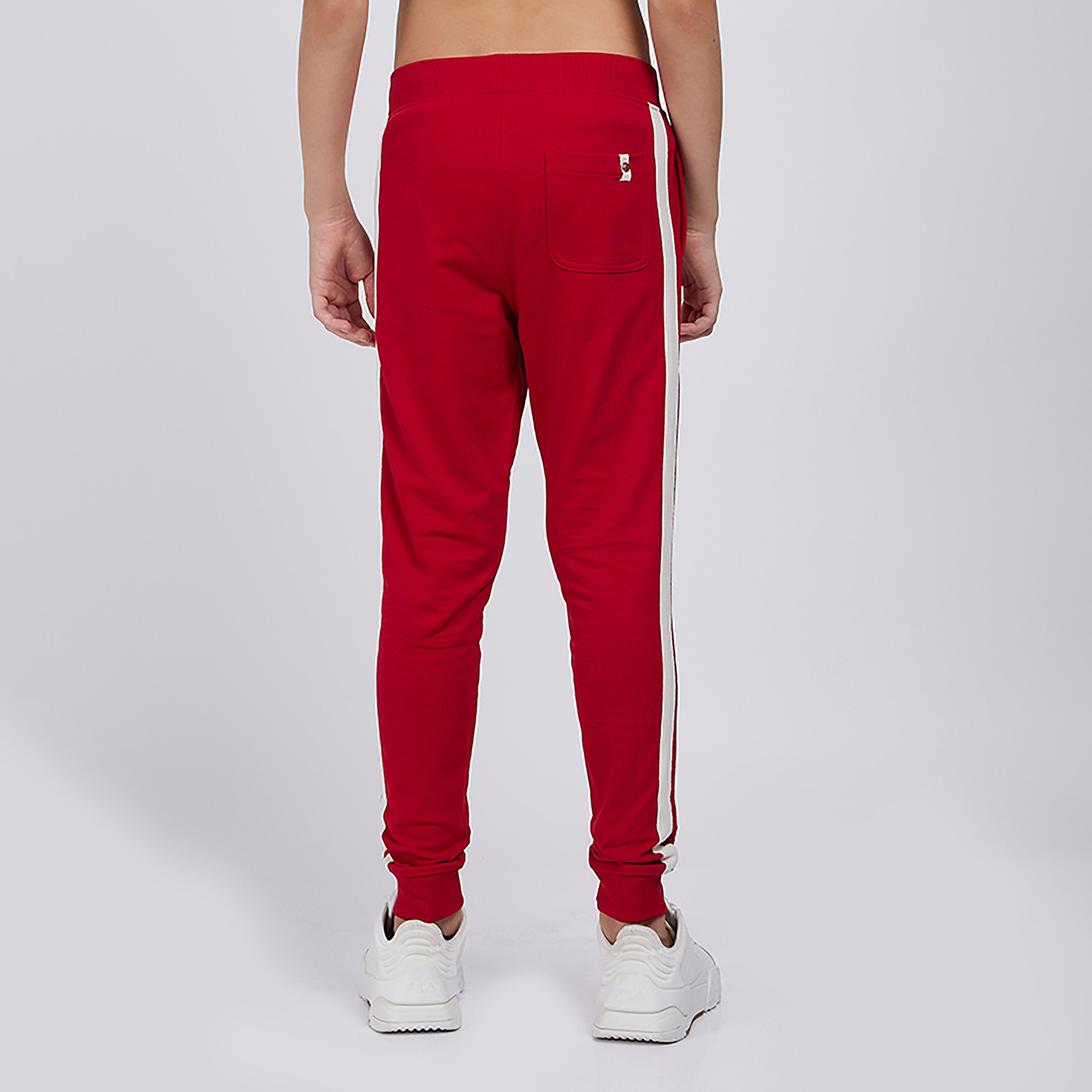 بنطال ركض بشعار مطرز من الجانب من بيفرلي هيلز بولو كلوب-boys-clothing-bottoms-joggersandtrackpants-image-2