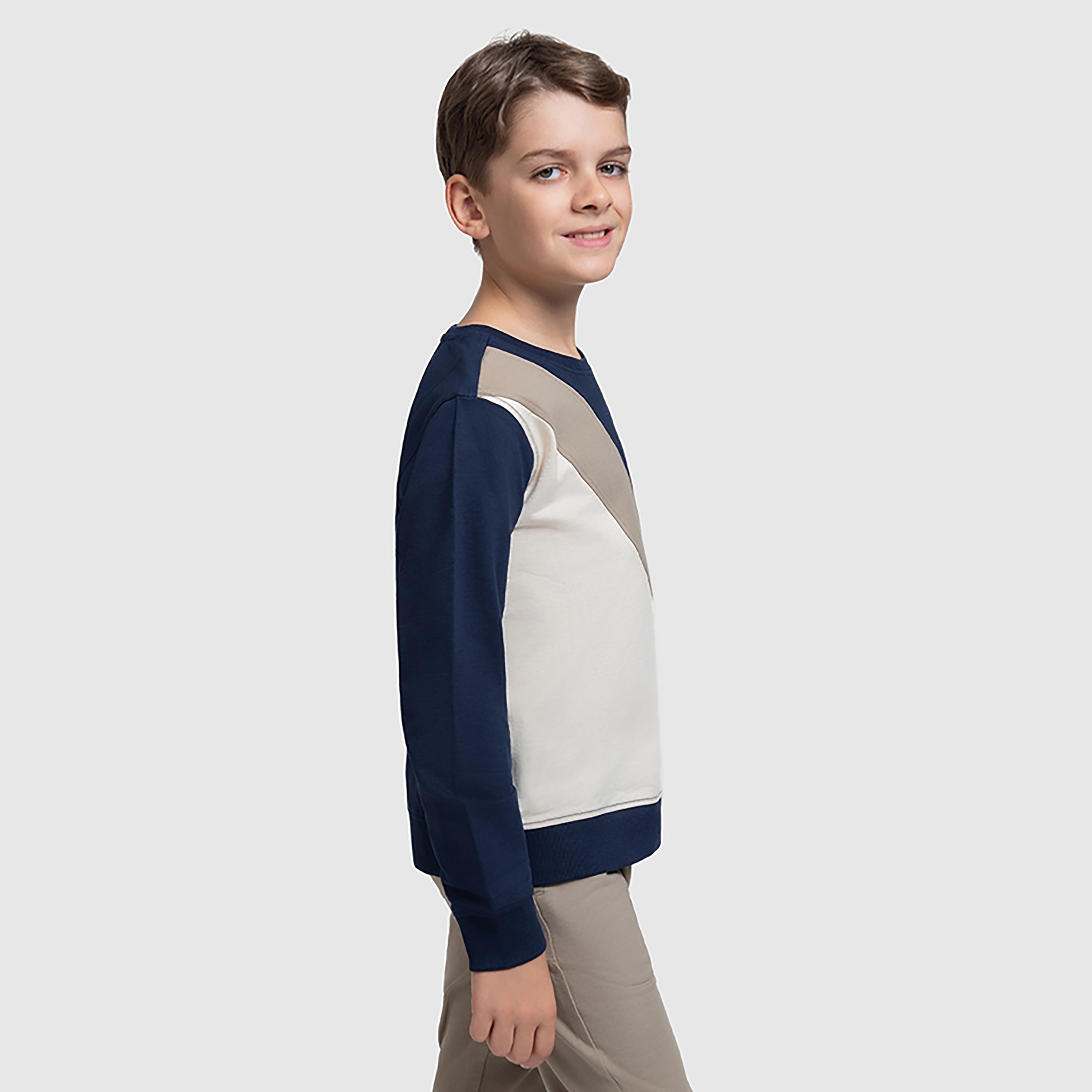 سويت شيرت بأكمام طويلة وملون من بيفرلي هيلز بولو كلوب-boys-clothing-sweatshirts-image-8