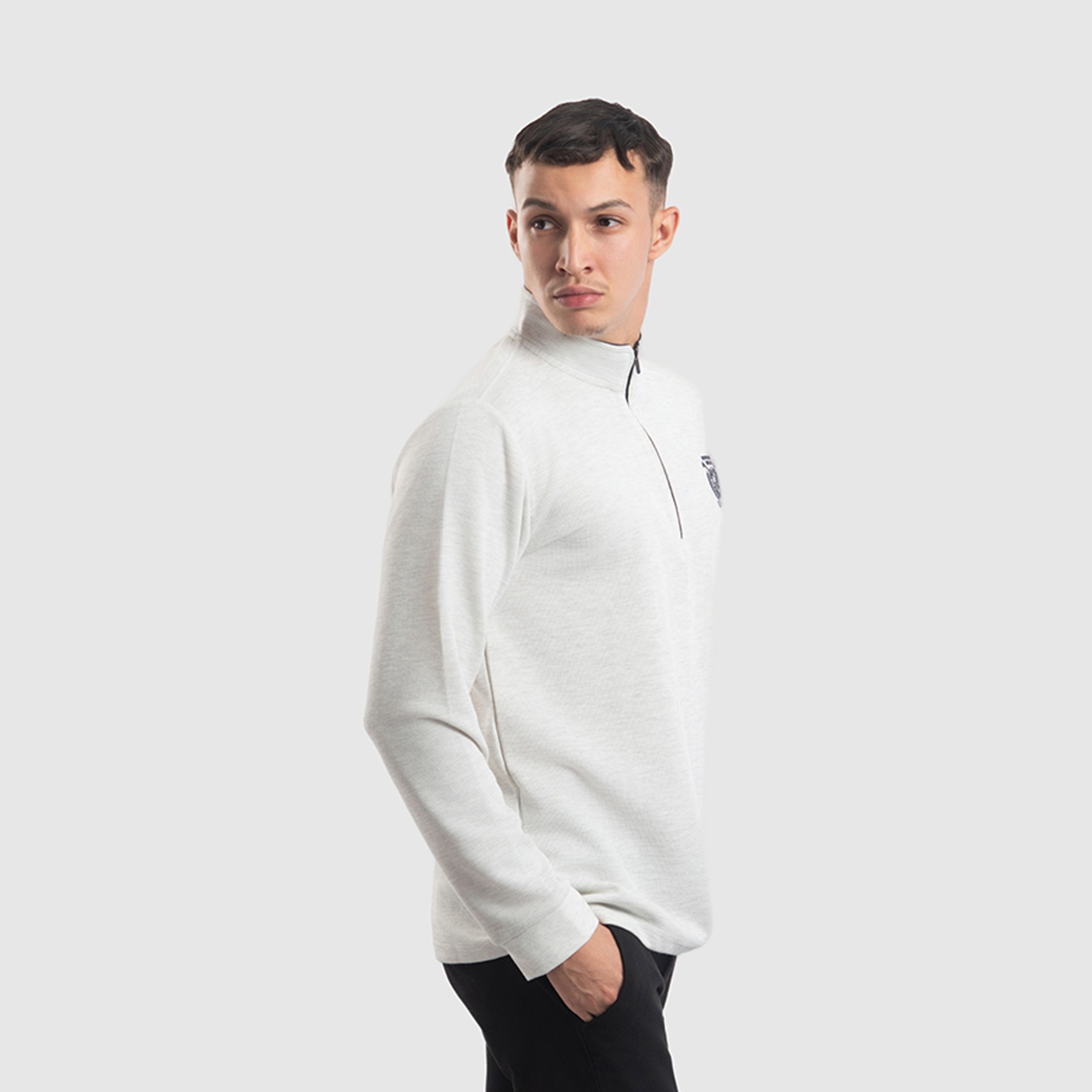 بيفرلي هيلز كلوب-  تي شيرت للرجال بياقة عالية وأكمام طويلة مع إغلاق بنصف سحاب-men-clothing-tshirtsandpolos-tshirts-image-1