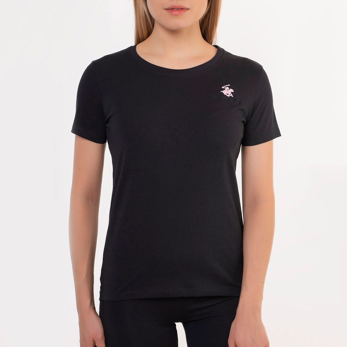 تي شيرت بيفرلي هيلز بولو كلوب سادة مع لون أسود بياقة مستديرة وأكمام قصيرة للنساء-women-clothing-tshirts-image-1