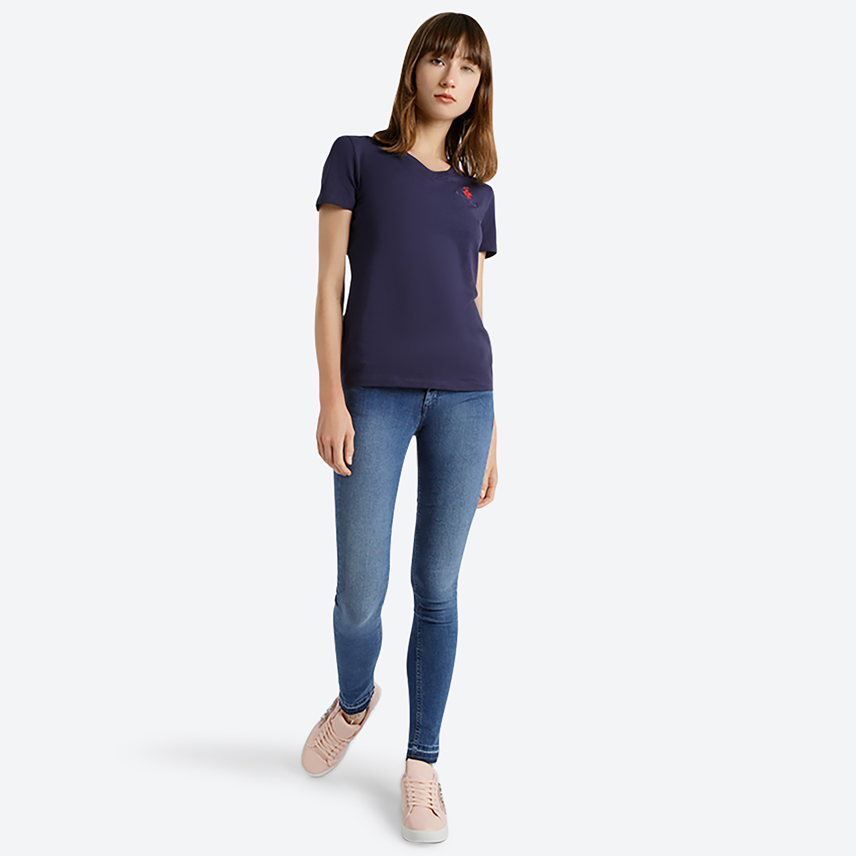 شعار نادي بيفرلي هيلز للبولو قميص نسائي برقبة قصيرة الأكمام-women-clothing-tshirts-image-3