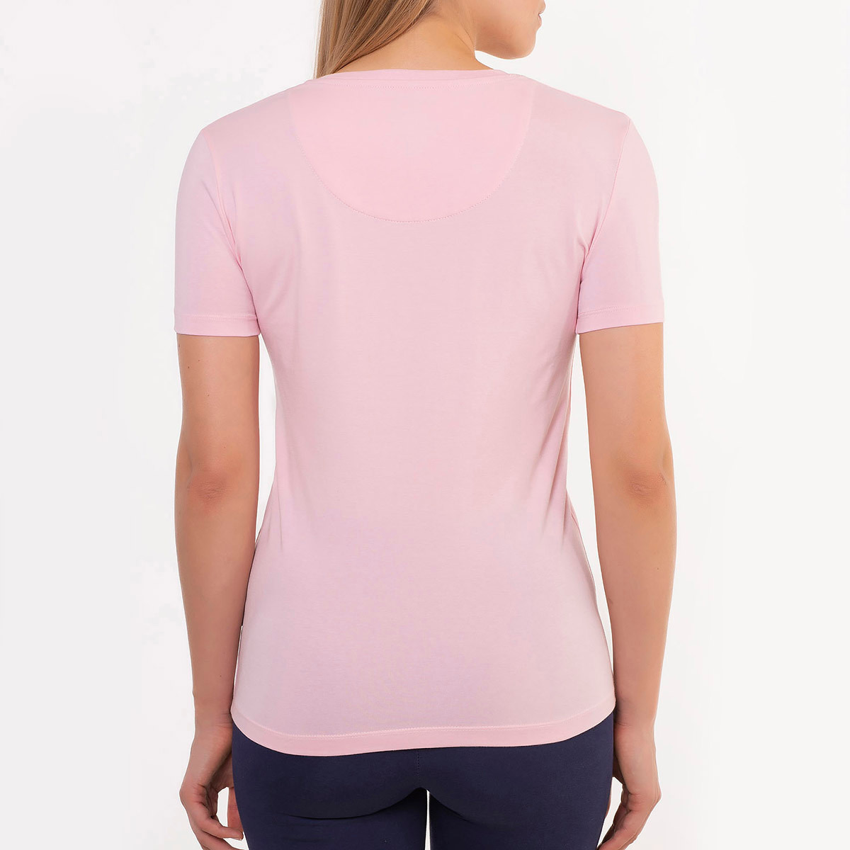 تي شيرت بيفرلي هيلز بولو كلوب سادة مع لون وردي بياقة على شكل وى وأكمام قصيرة للنساء-women-clothing-tshirts-image-2