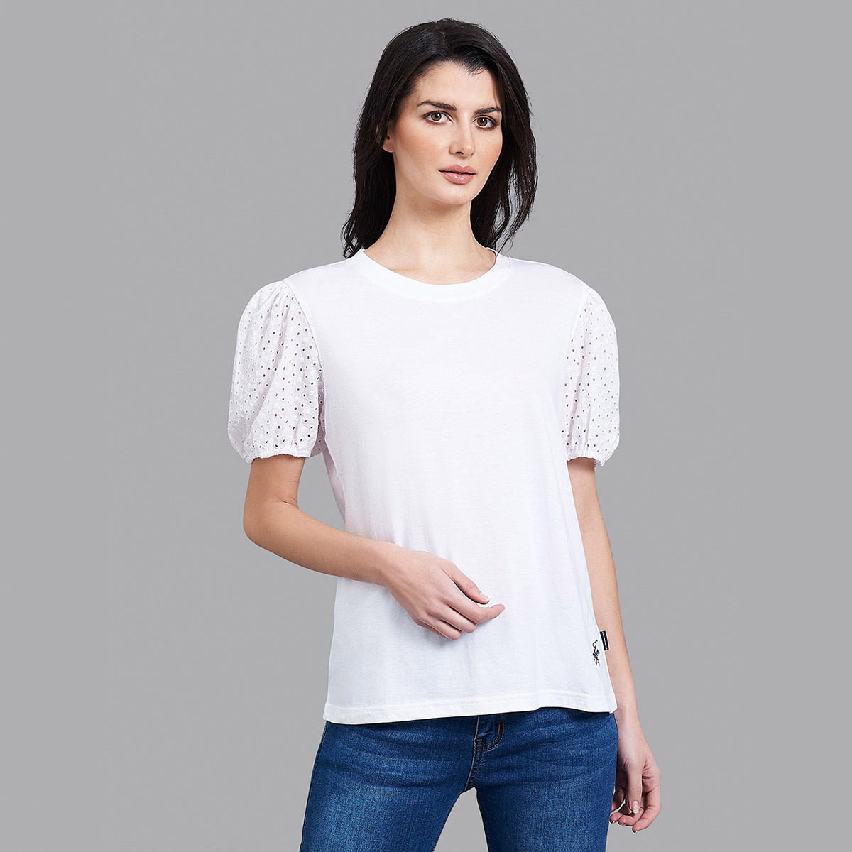 توب بيفرلي هيلز بولو كلوب نسائي بلون أبيض سادة بأكمام بالون مع ياقة دائرية-women-clothing-shirtsandblouses-blouses-image-1