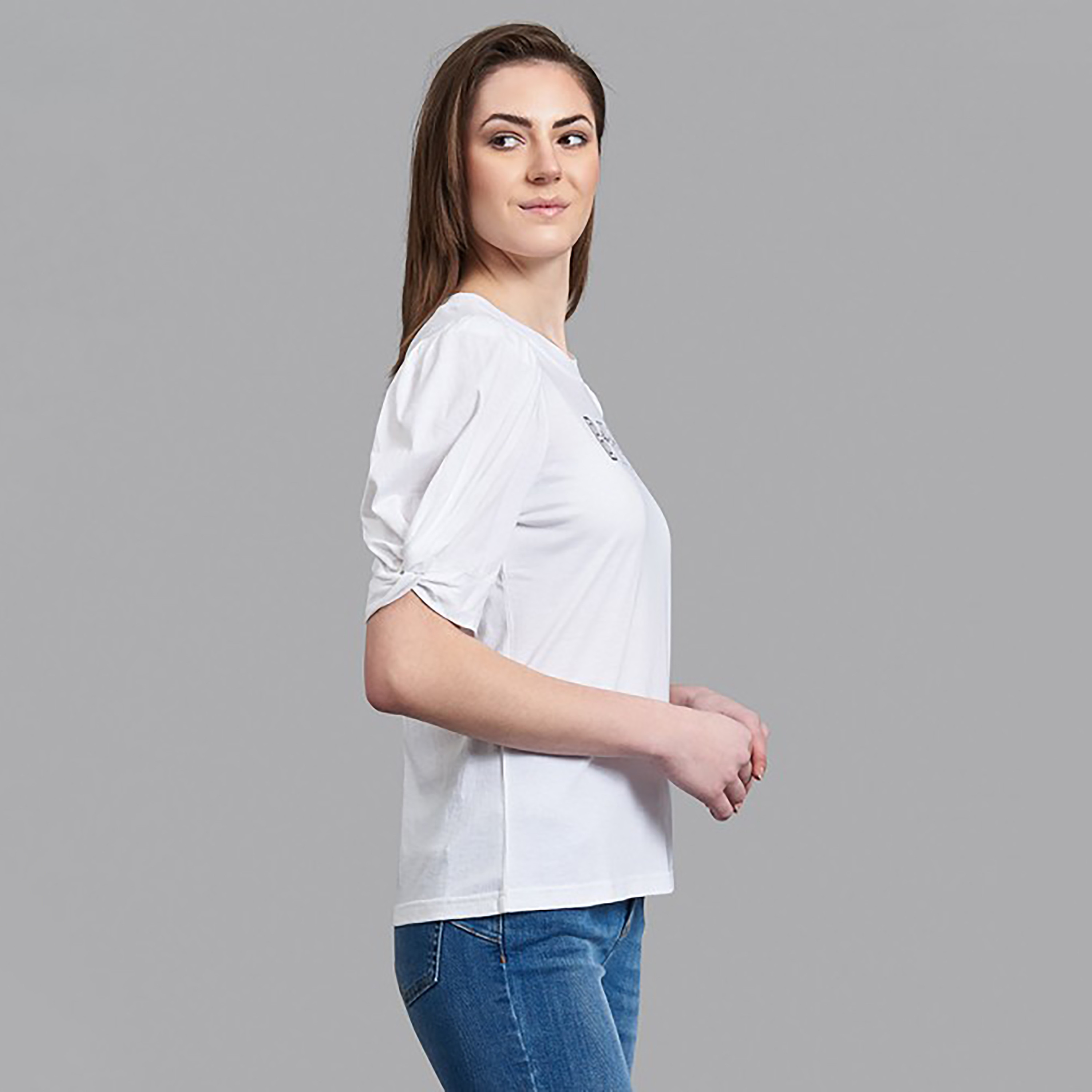 توب بيفرلي هيلز بولو كلوب نسائي بلون أصفر فاتح مع مطرز بأكمام بالون-women-clothing-shirtsandblouses-blouses-image-4