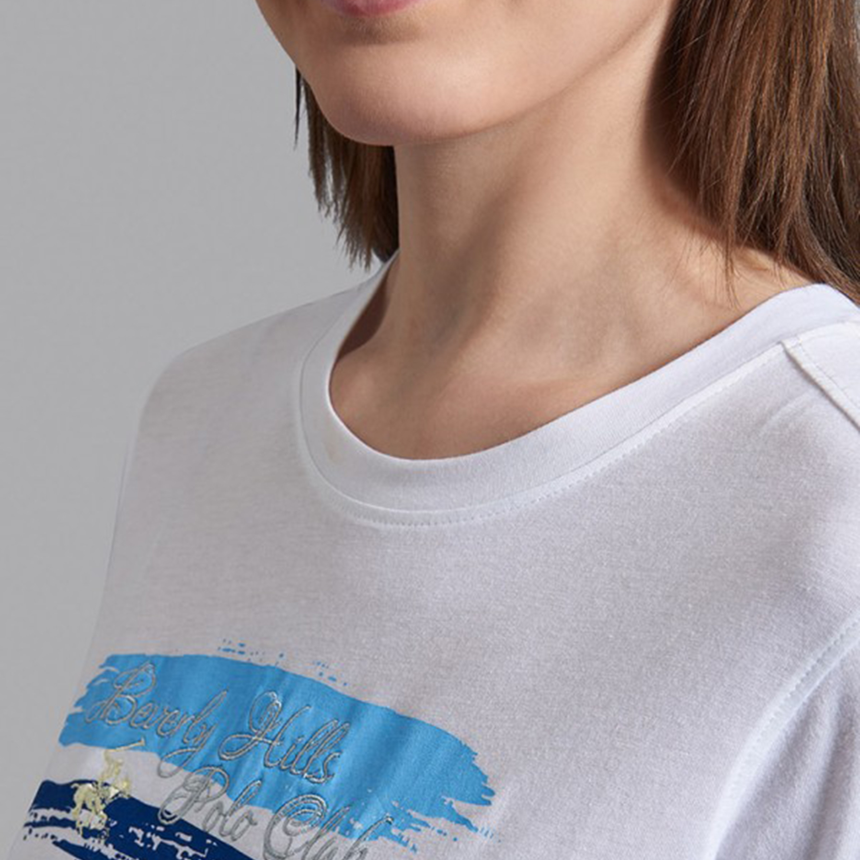 تي شيرت نسائي من بيفرلي هيلز بولو كلب بياقة مستديرة وأكمام قصيرة مع مطبوع رمادي-women-clothing-tshirts-image-7