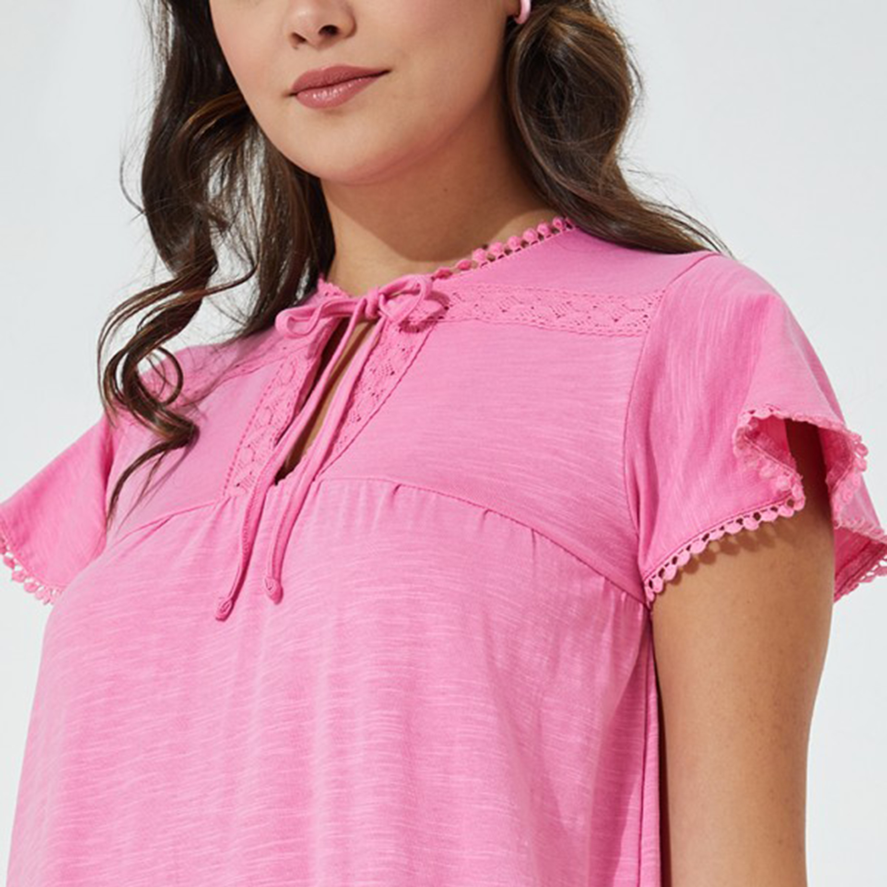 فستان نسائي دانتيل وردي بفتحة عنق من بيفرلي هيلز بولو كلوب-women-clothing-dresses-image-3