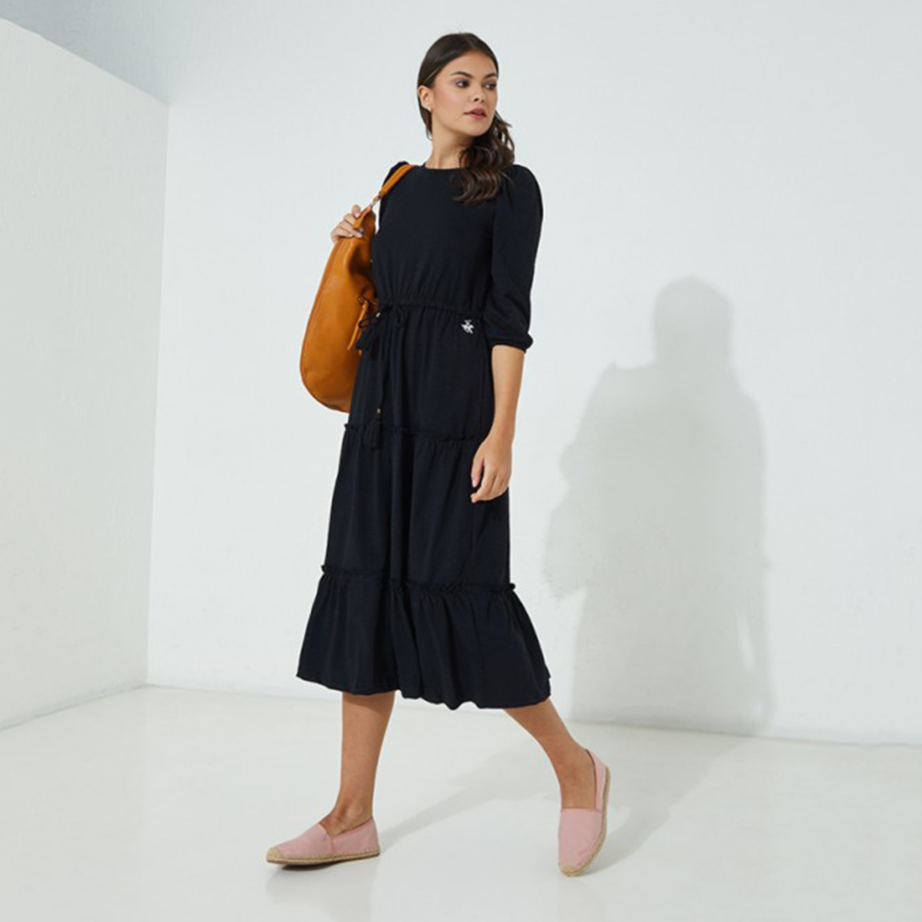 فستان بيفرلي هيلز بولو كلوب نسائي وردي سادة برقبة دائرية ورباط على الخصر-women-clothing-dresses-image-8