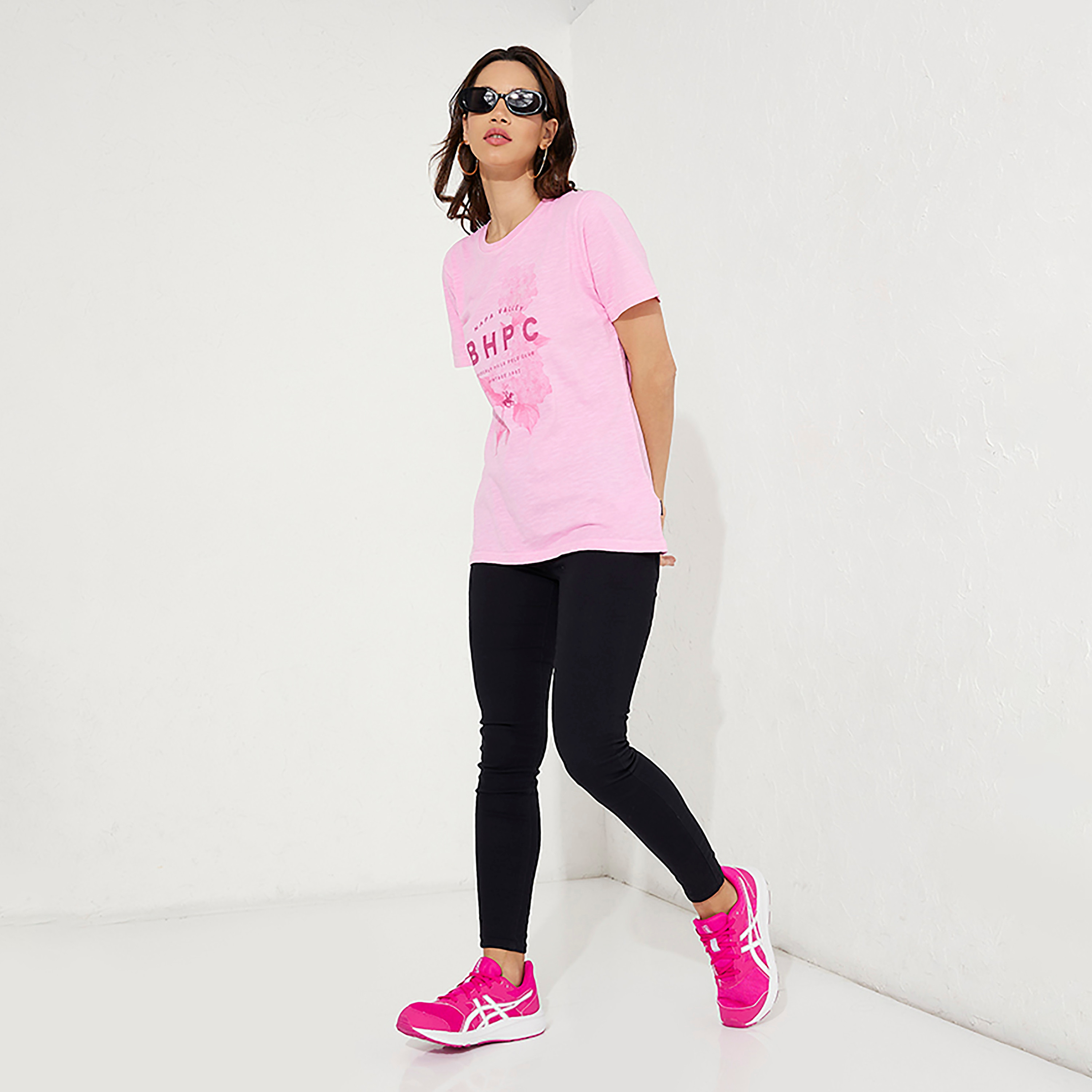 شعار نادي بيفرلي هيلز للبولو طبعة قميص نسائي برقبة دائرية بأكمام قصيرة-women-clothing-tshirts-image-7