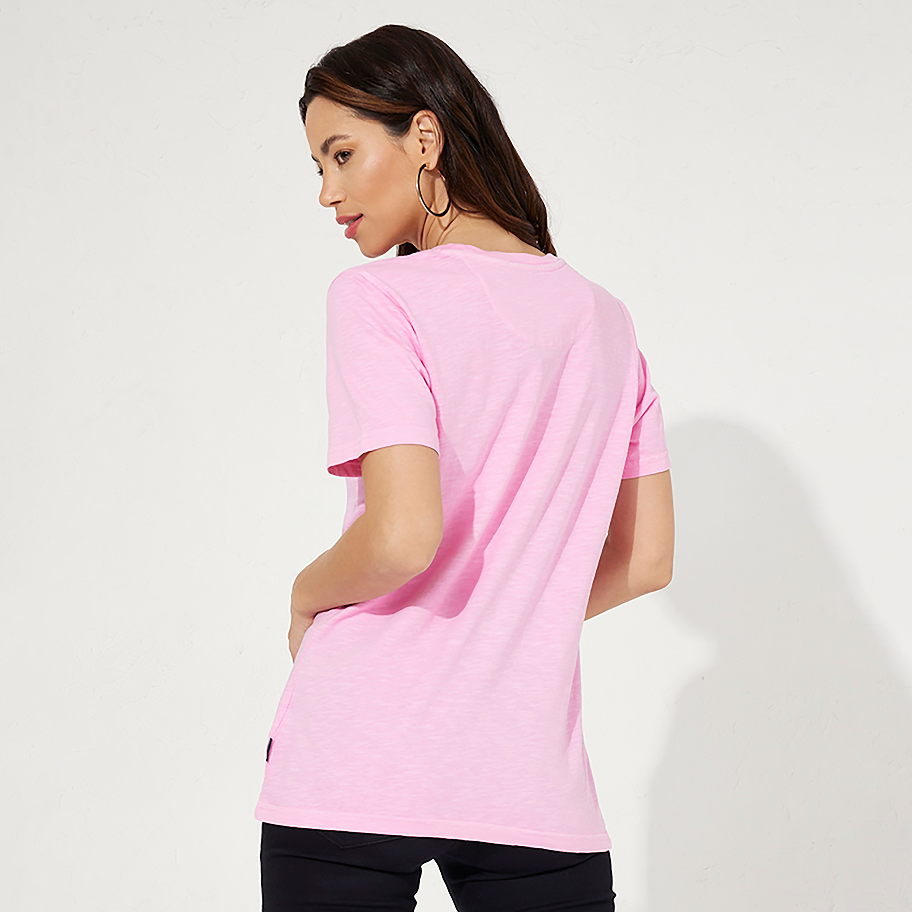 شعار نادي بيفرلي هيلز للبولو طبعة قميص نسائي برقبة دائرية بأكمام قصيرة-women-clothing-tshirts-image-8