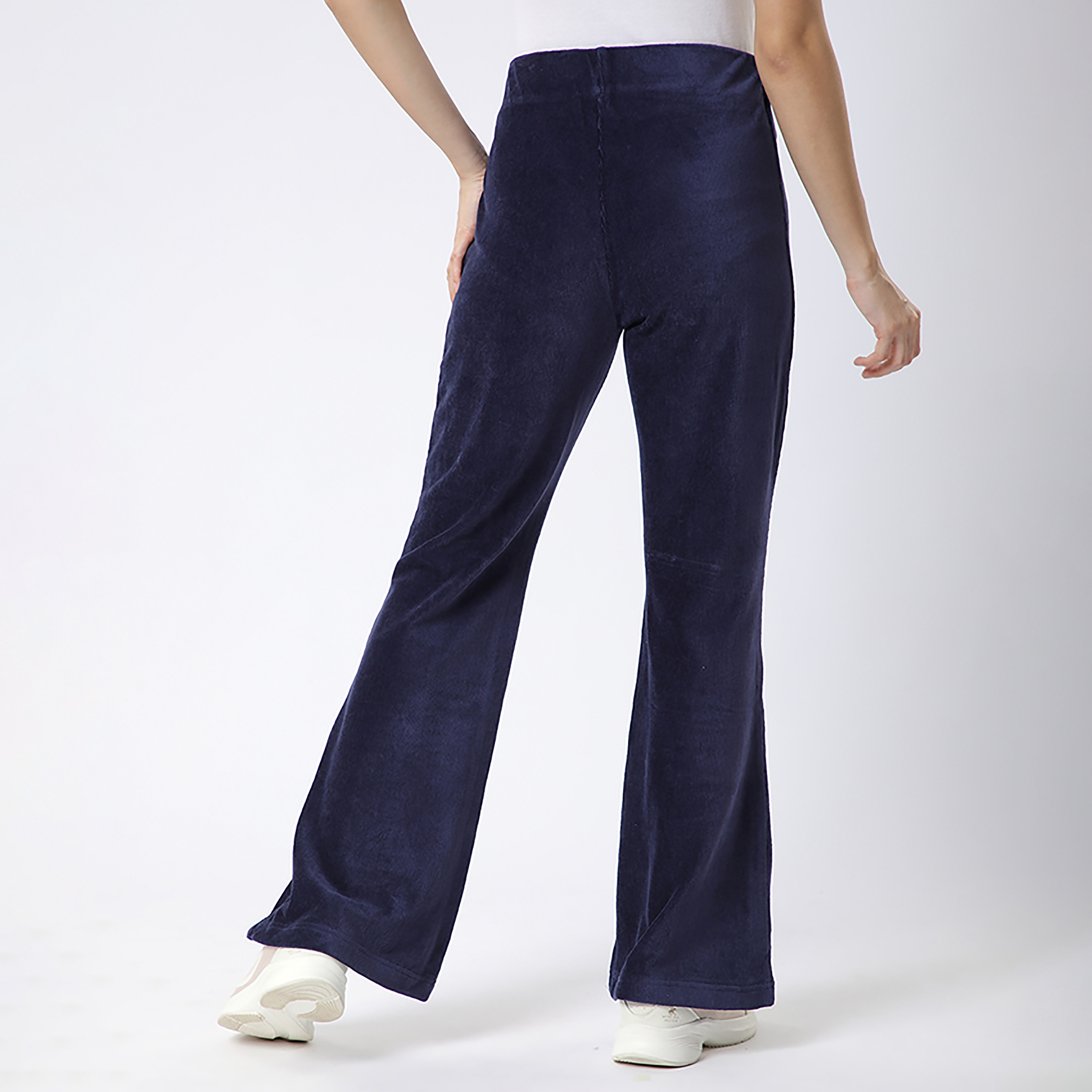 بنطلون رياضي نسائي سادة بخصر مرتفع من بيفرلي هيلز بولو كلوب-women-clothing-bottoms-joggers-image-10