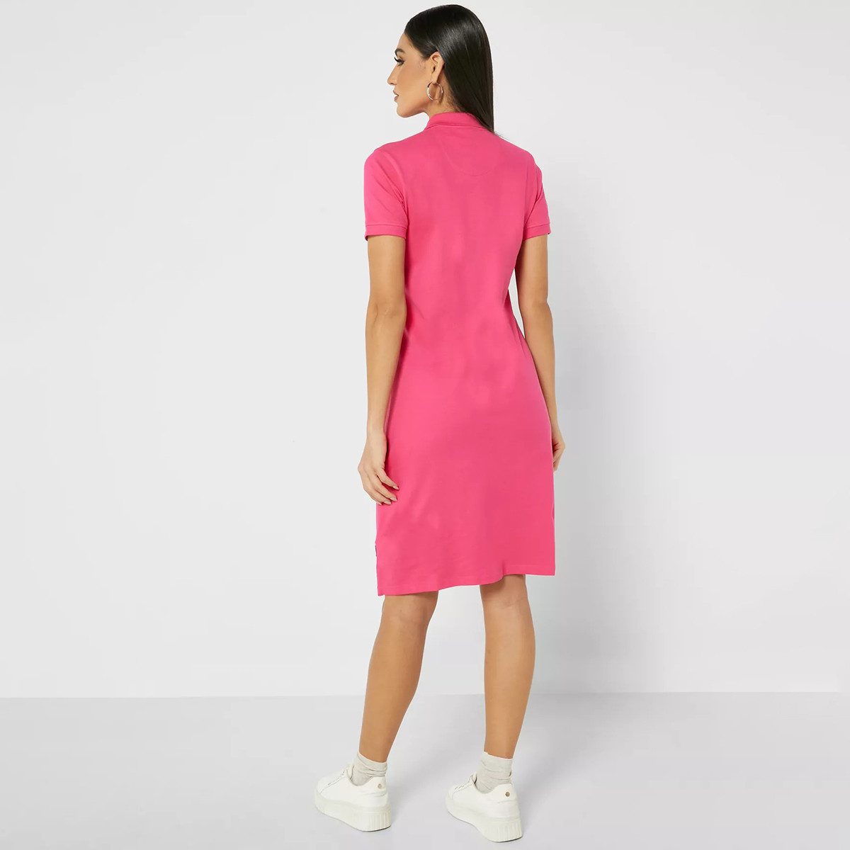 فستان تي شيرت من بيفرلي هيلز بولو كلب نسائي بأكمام قصيرة مع شعار وردي-women-clothing-dresses-image-2