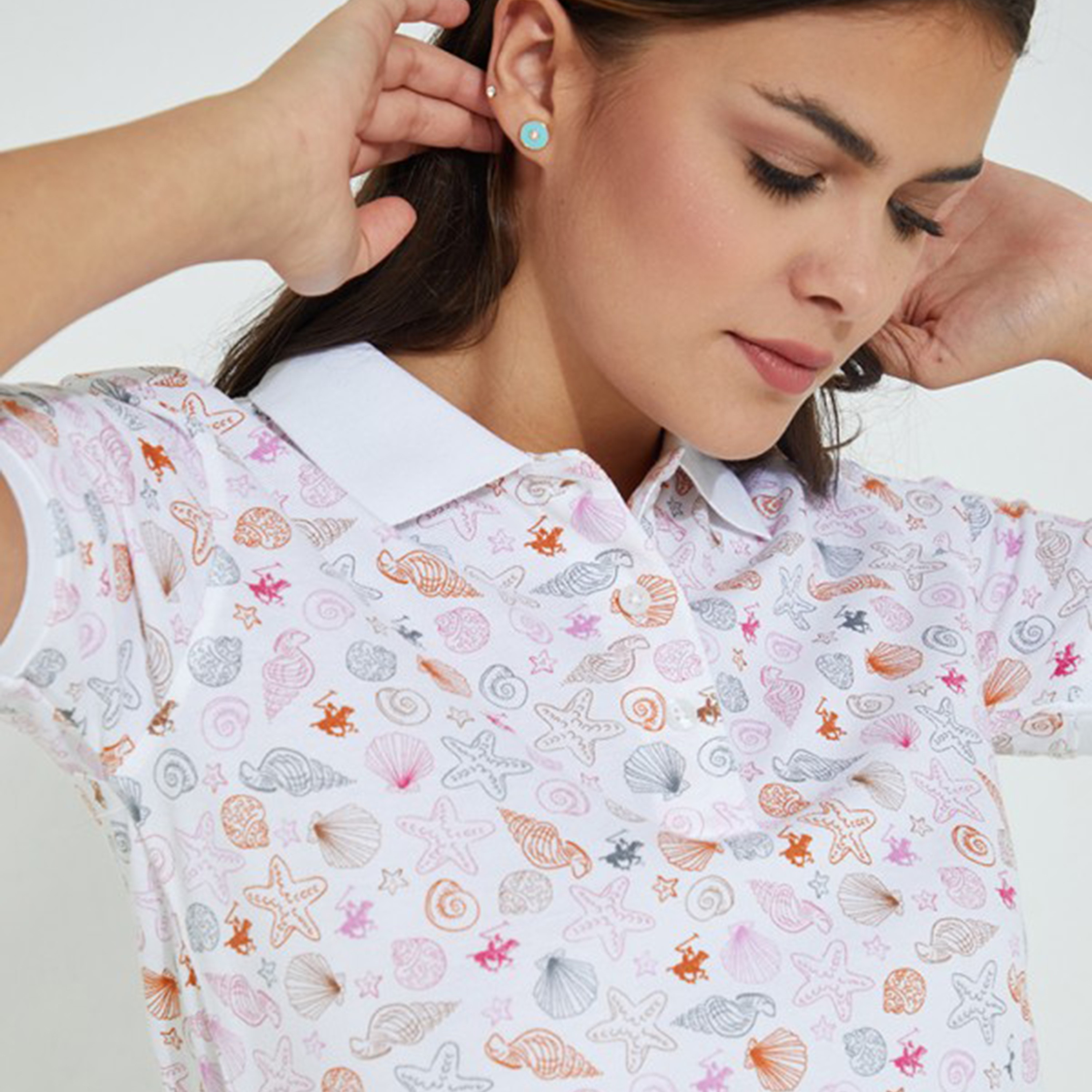 تي شيرت بيفرلي هيلز بولو كلب بأكمام قصيرة مطبوعة بلون ابیض للنساء-women-clothing-tshirts-image-3
