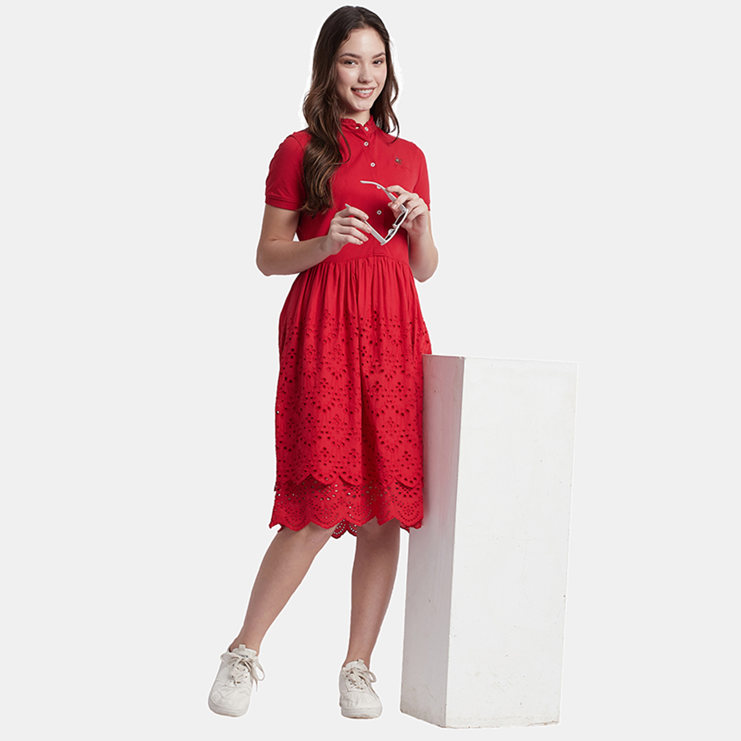 فستان ميدي بياقة ماندارين ذو شيفلي مطرز من بيفرلي هيلز بولو كلوب-women-clothing-dresses-image-6