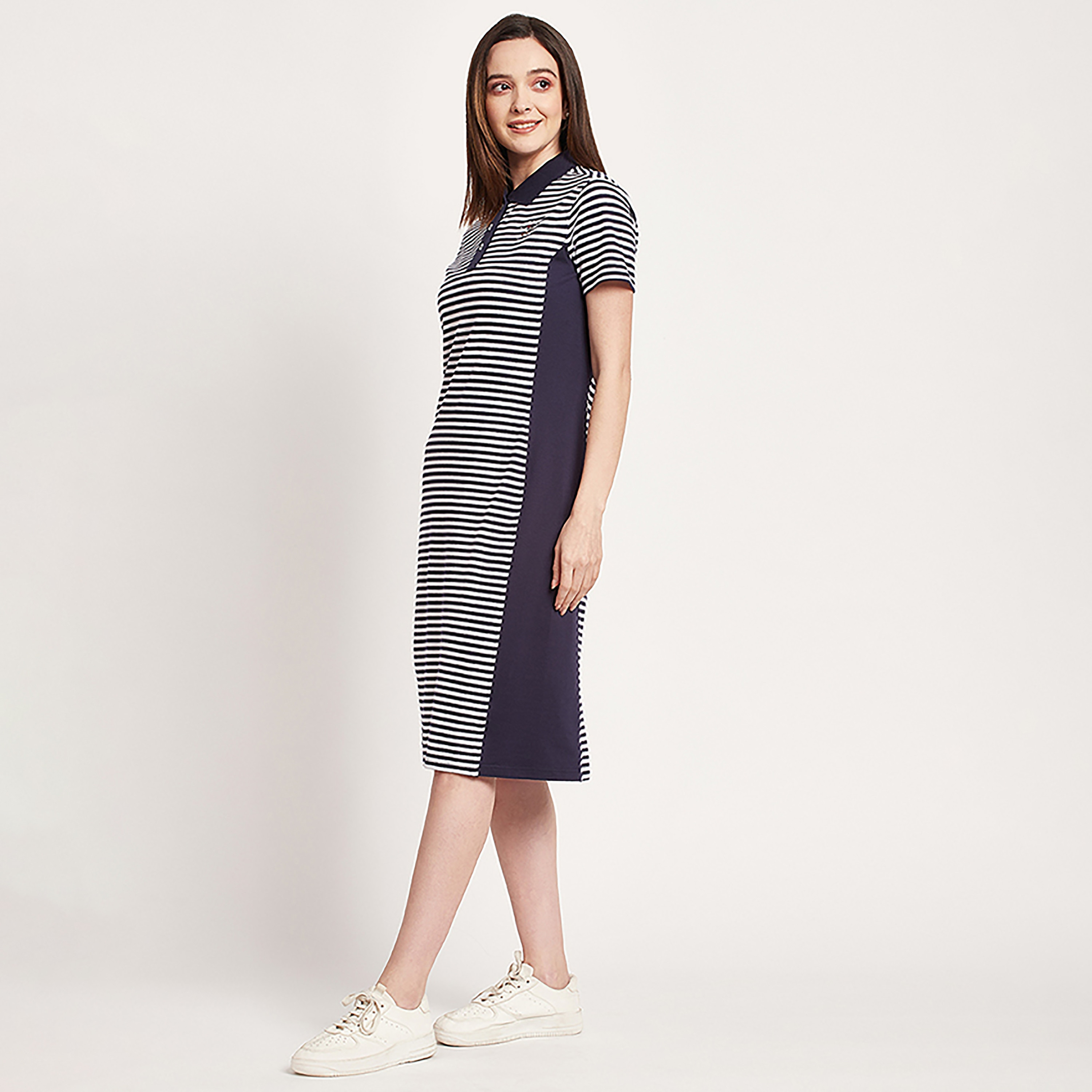 فستان تي شيرت ميدي مع ياقة بولو ذو مخطط من بيفرلي هيلز بولو كلوب-women-clothing-dresses-image-6
