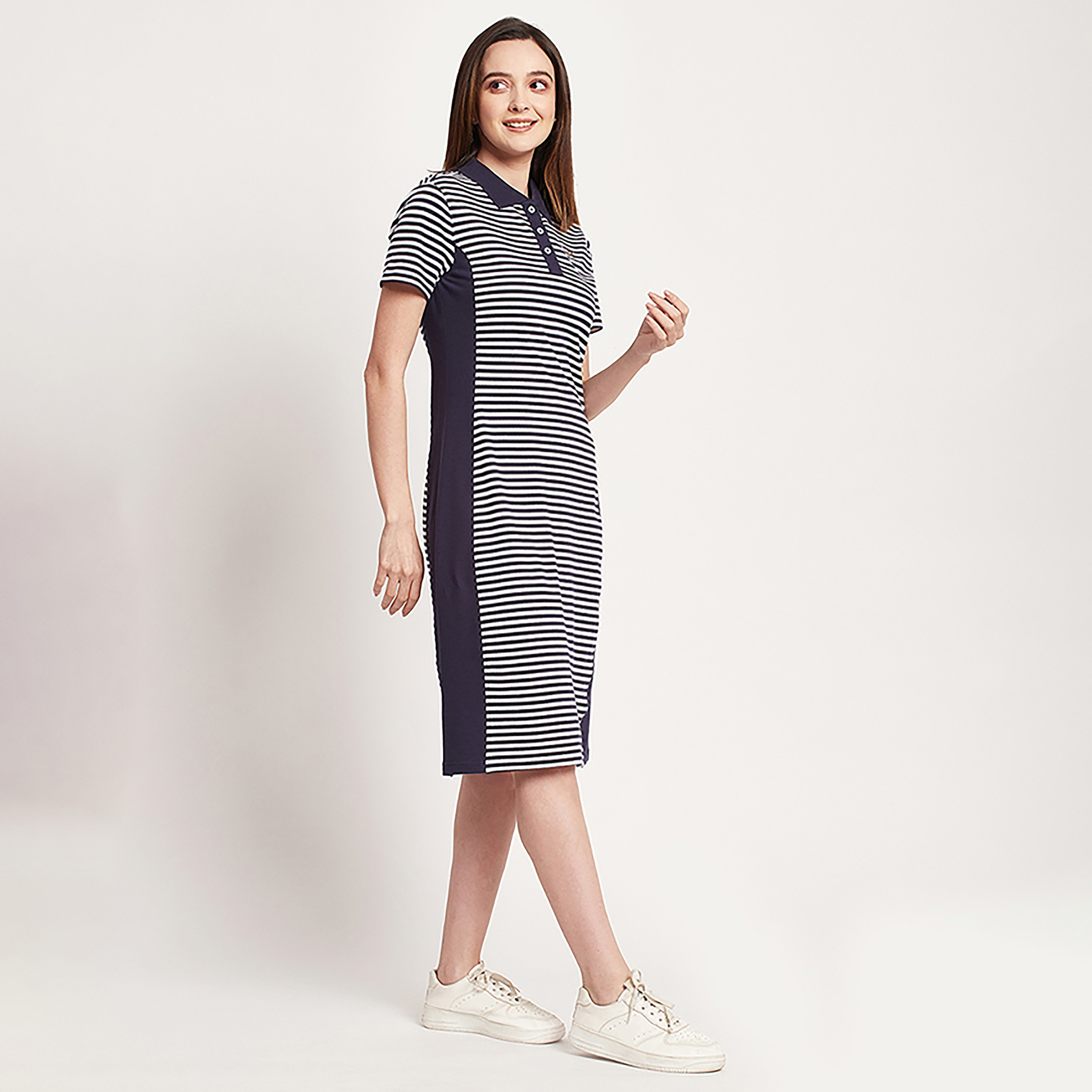 فستان تي شيرت ميدي مع ياقة بولو ذو مخطط من بيفرلي هيلز بولو كلوب-women-clothing-dresses-image-7