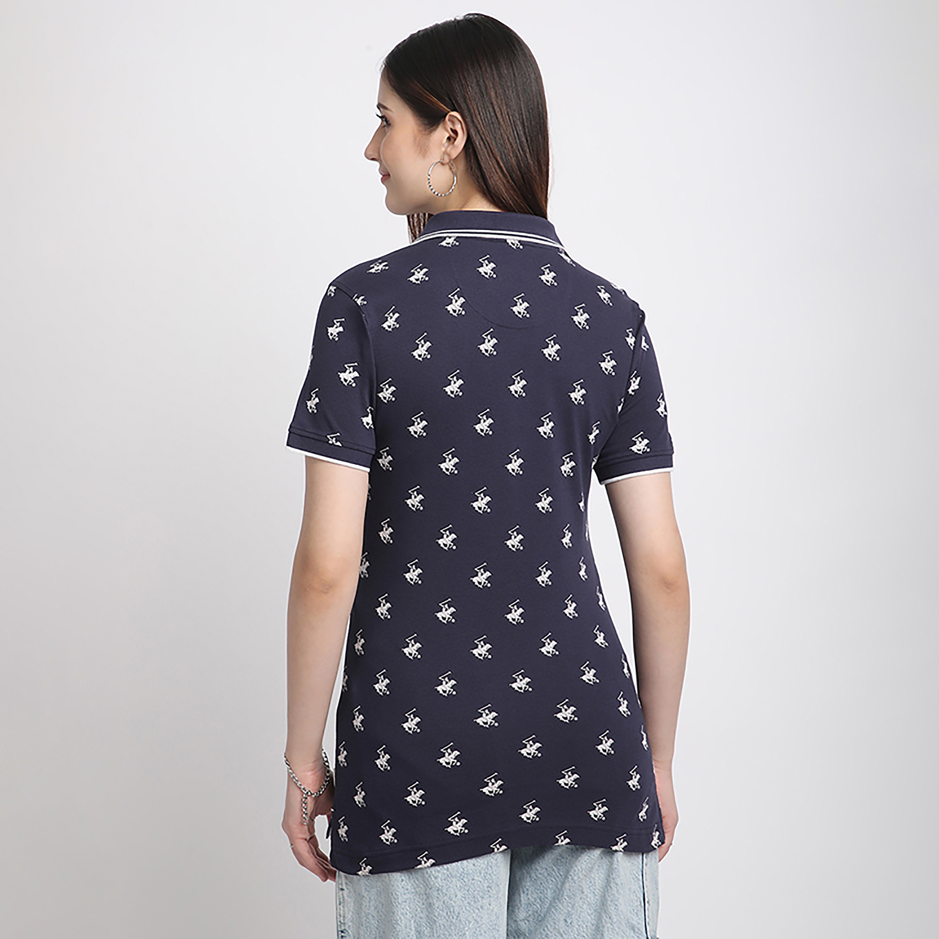 تي شيرت بولو نسائي بيفرلي هيلز بولو كلوب بشعار العلامة التجارية وأكمام قصيرة-women-clothing-tshirts-image-2